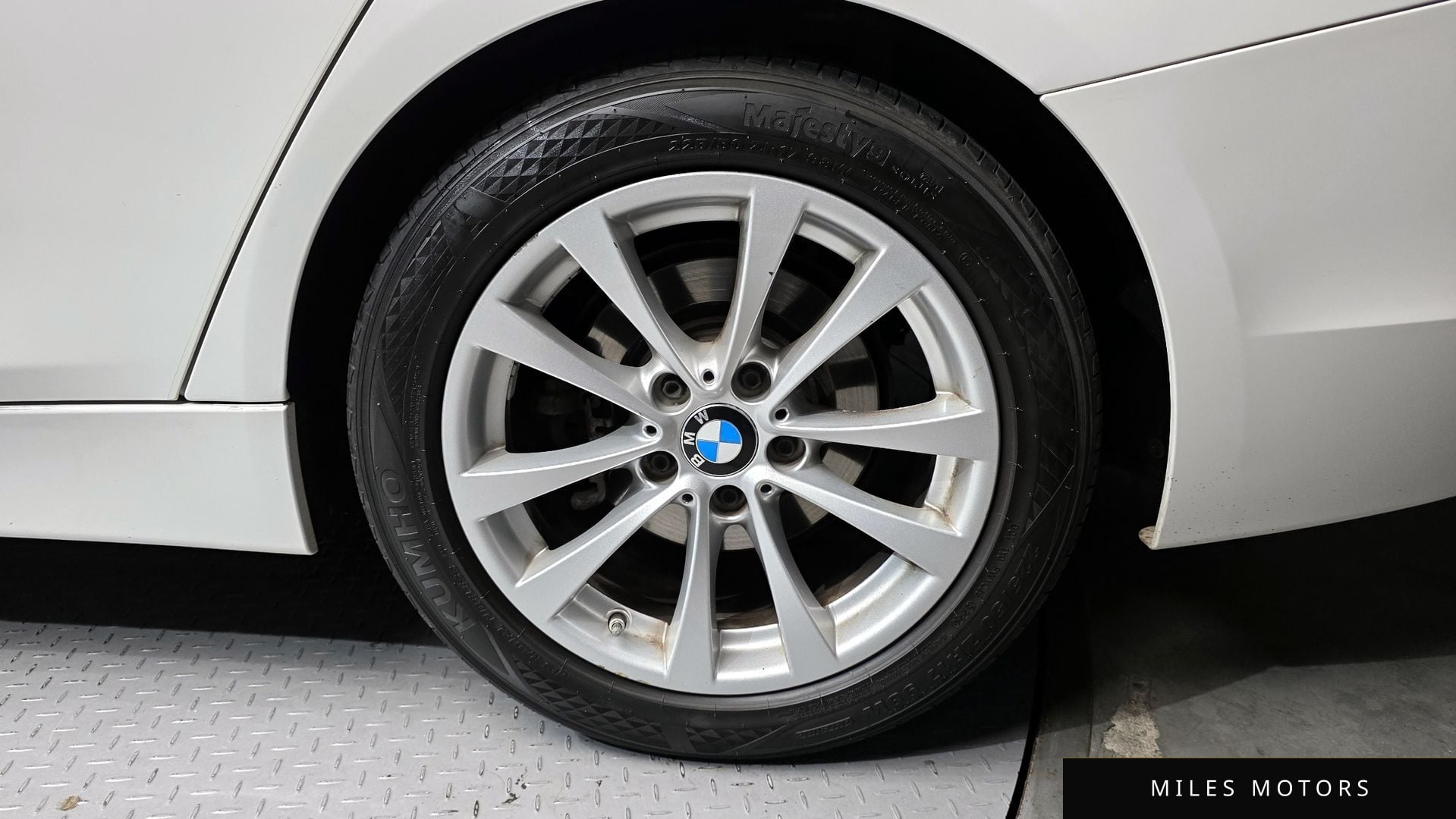BMW 3 Series (F30) 2018 — миниатюра 7
