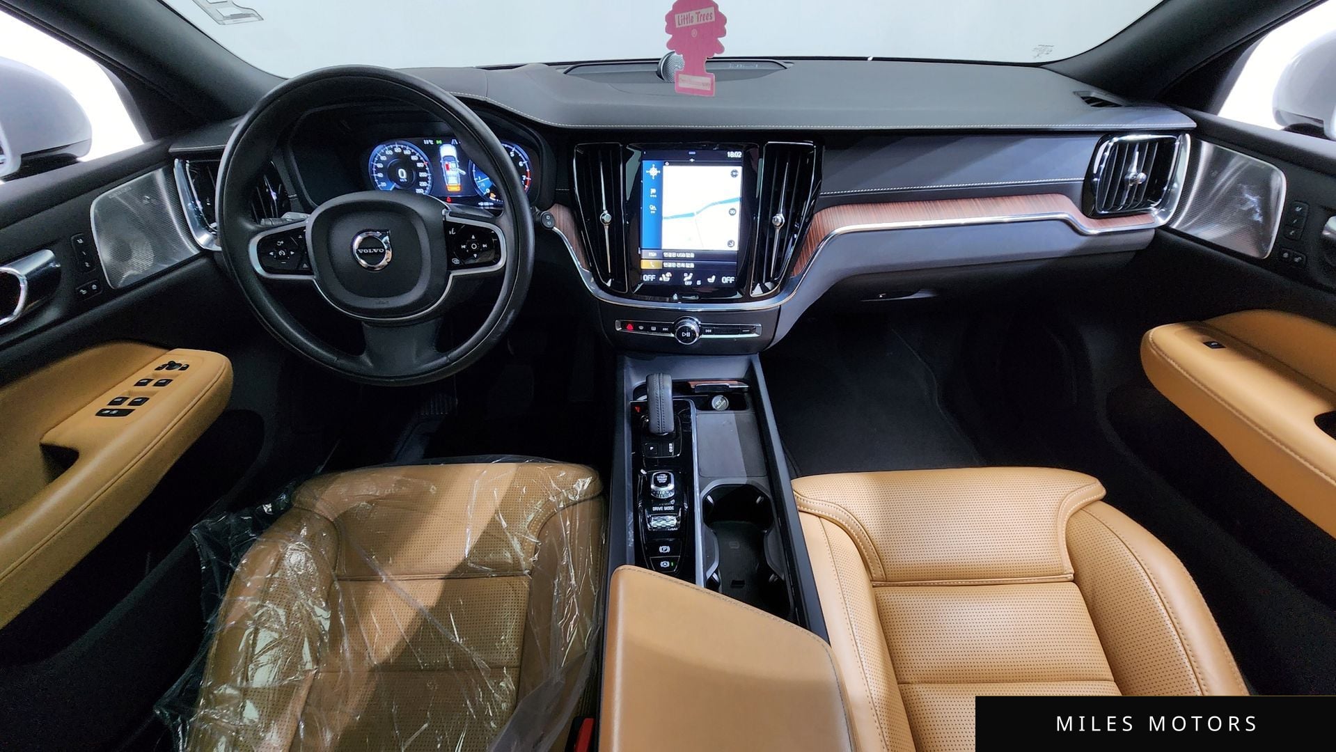 Volvo V60 크로스컨트리 2021 — миниатюра 7