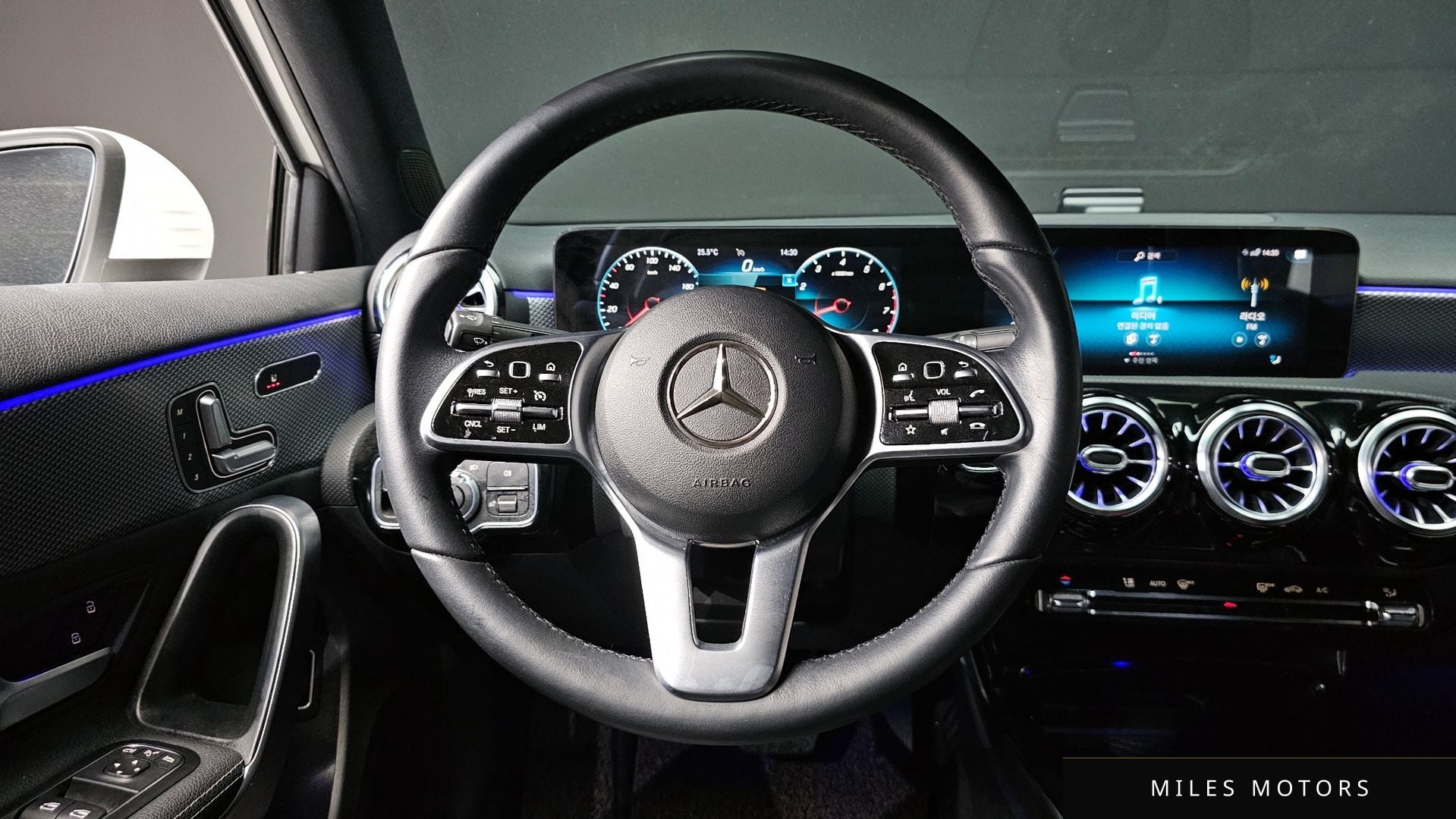 Mercedes-Benz A-Class W177 2021 — миниатюра 13