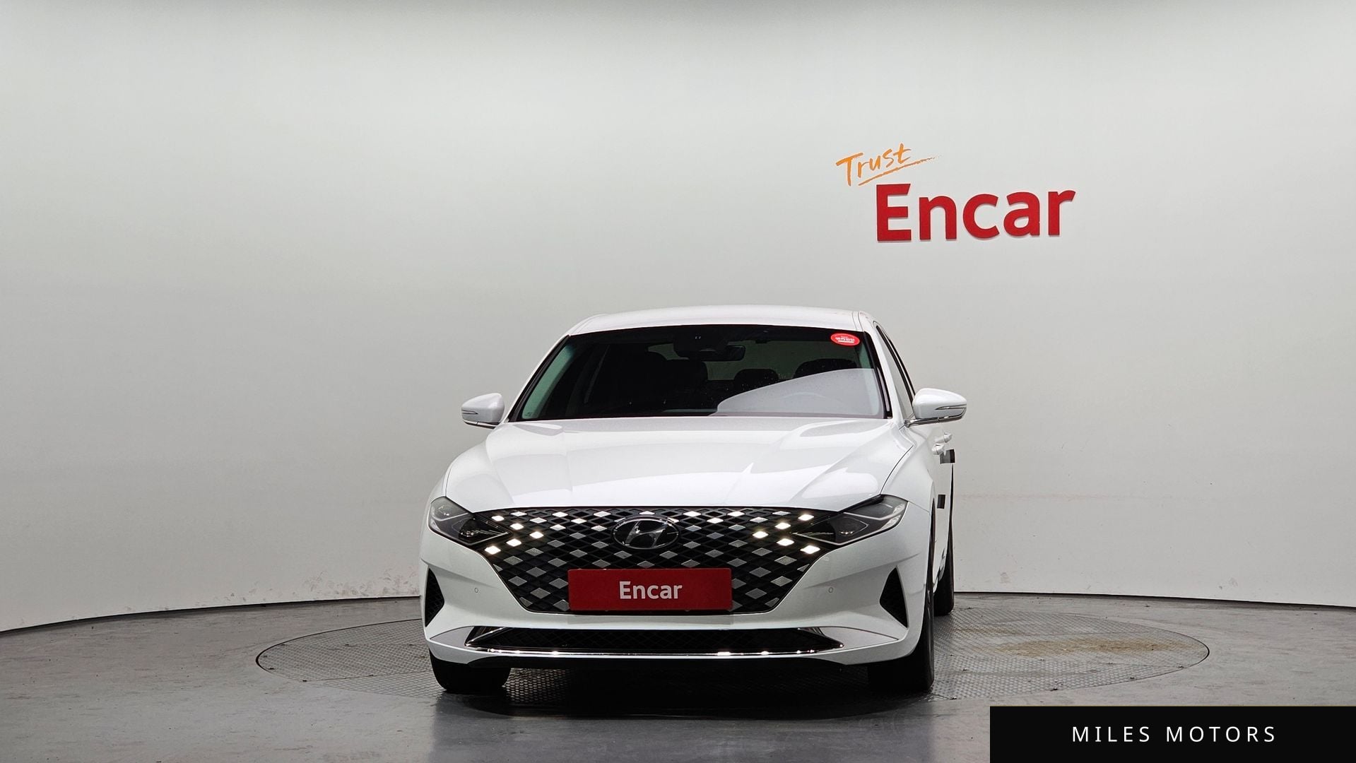 Hyundai Grandeur 2023 — миниатюра 3