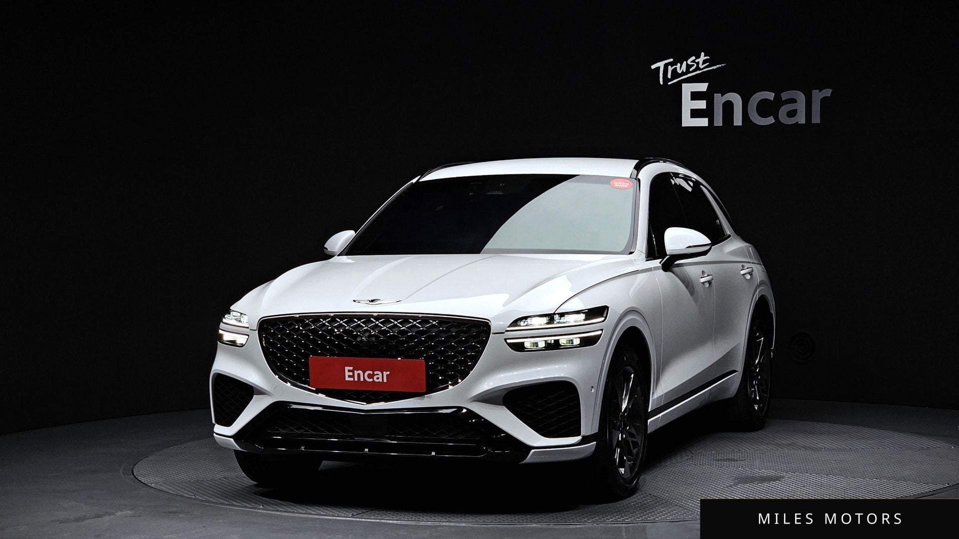 Genesis GV70 2021 — фото 1 из 12