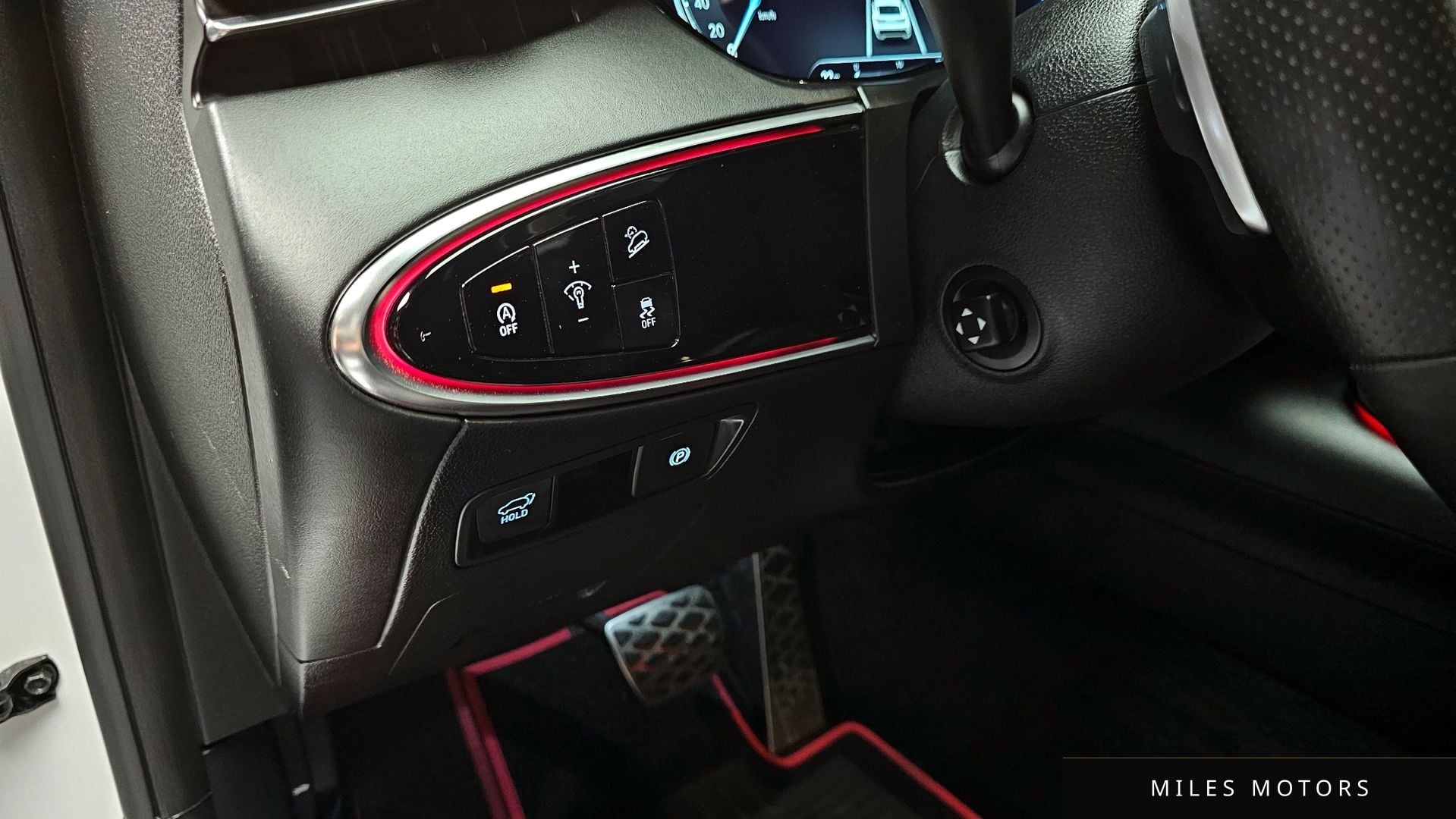 Genesis GV70 2021 — миниатюра 11