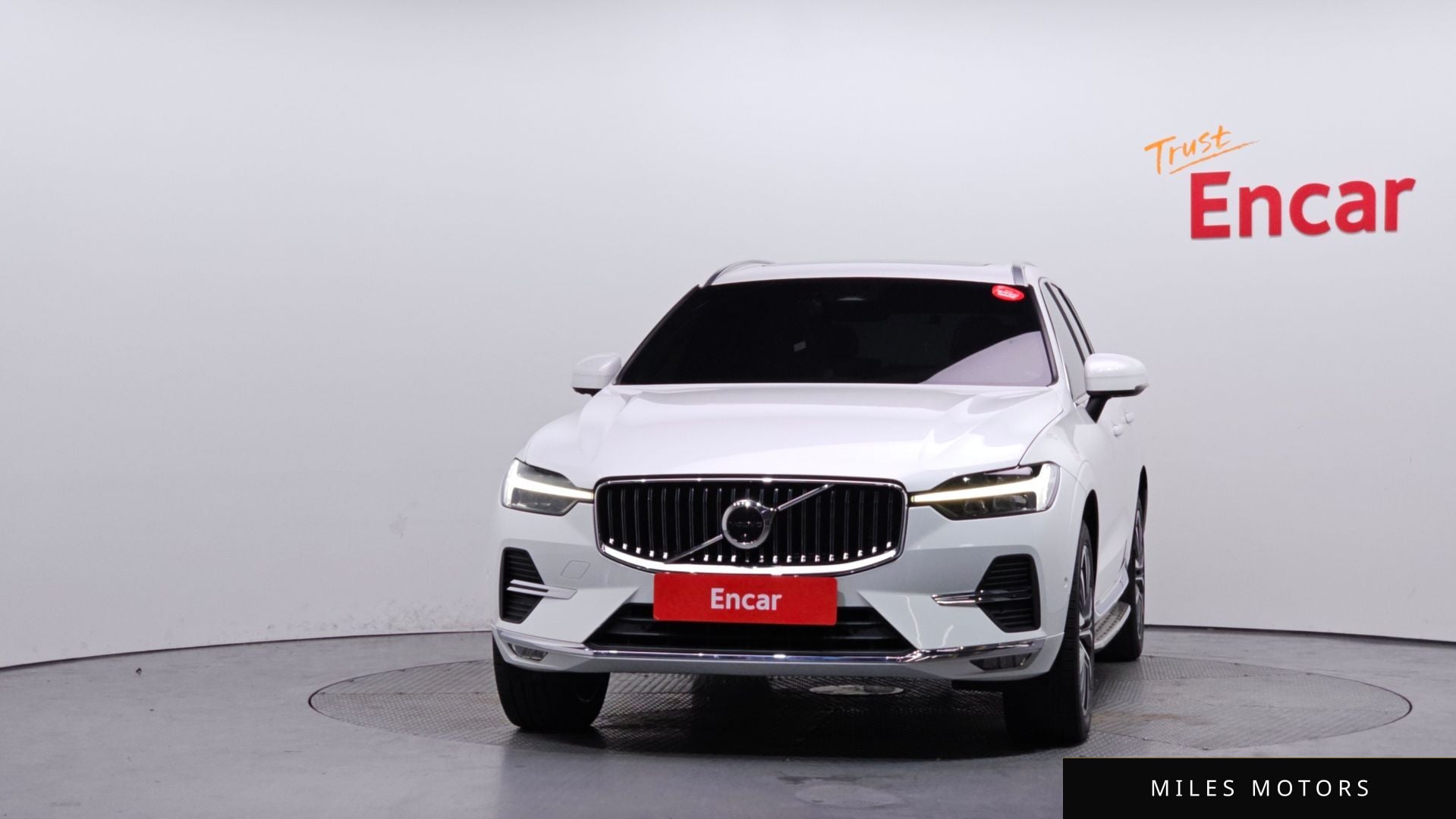 Volvo XC60 2022 — миниатюра 3