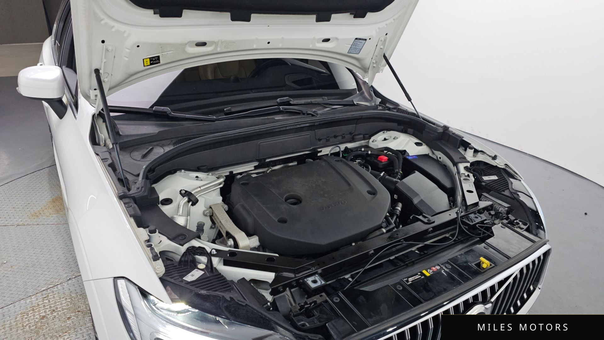 Volvo XC60 2022 — миниатюра 6