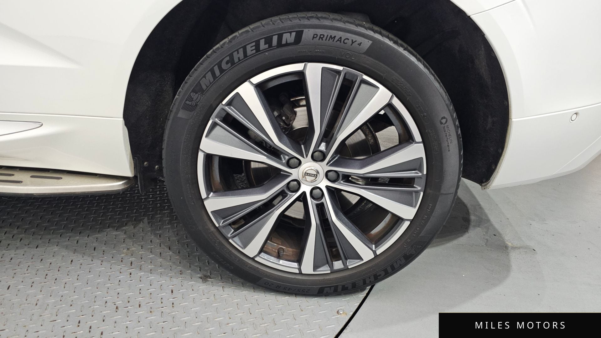 Volvo XC60 2022 — миниатюра 7