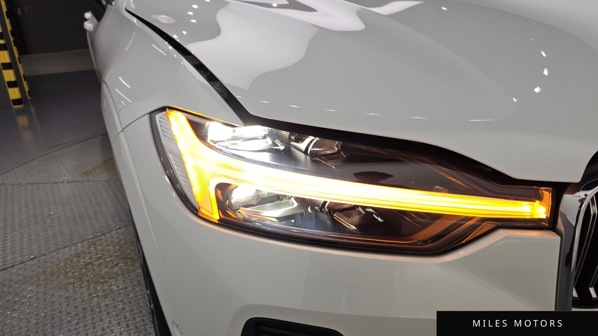 Volvo XC60 2022 — миниатюра 8