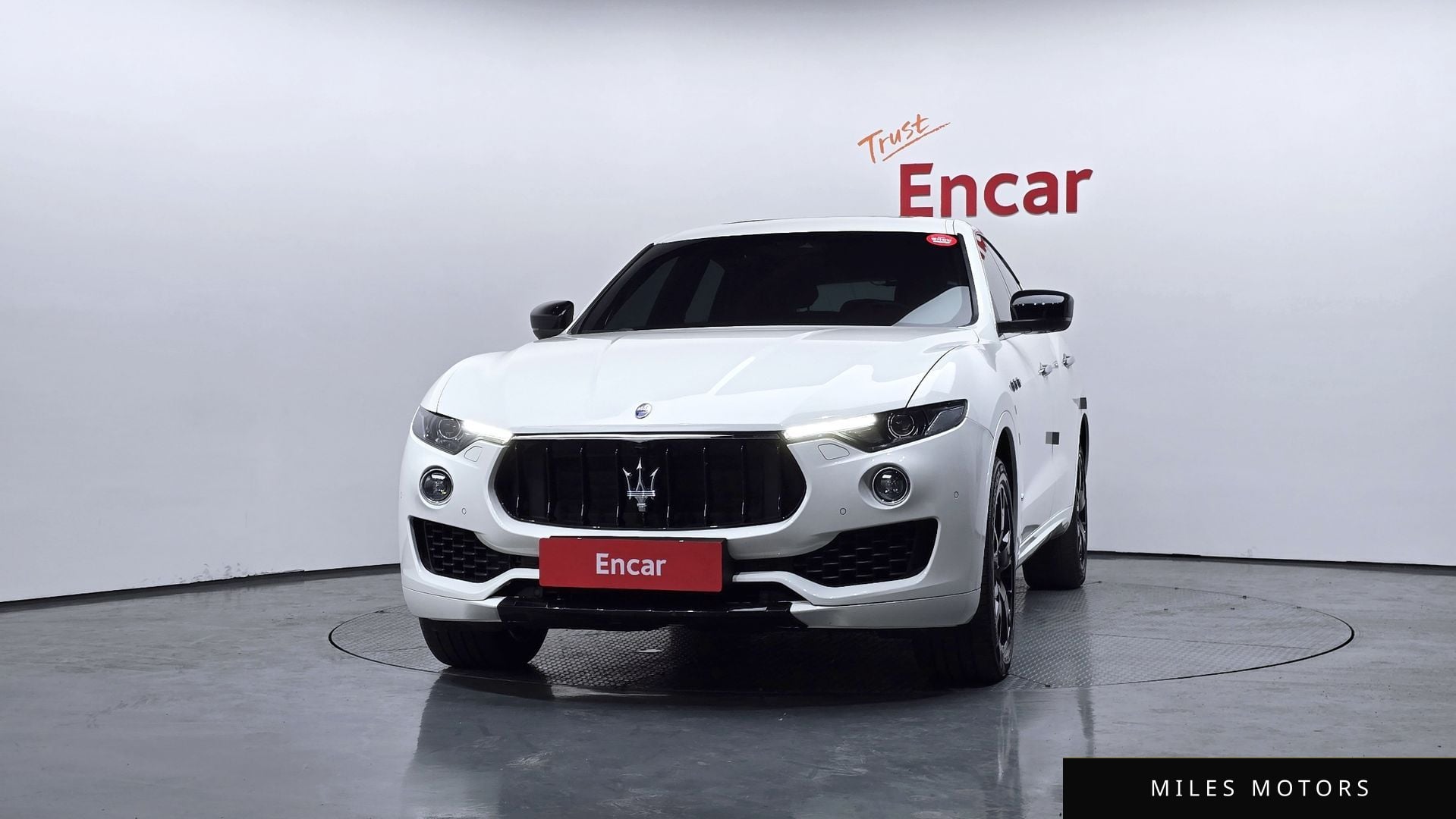 Maserati 르반떼 2018 — миниатюра 3