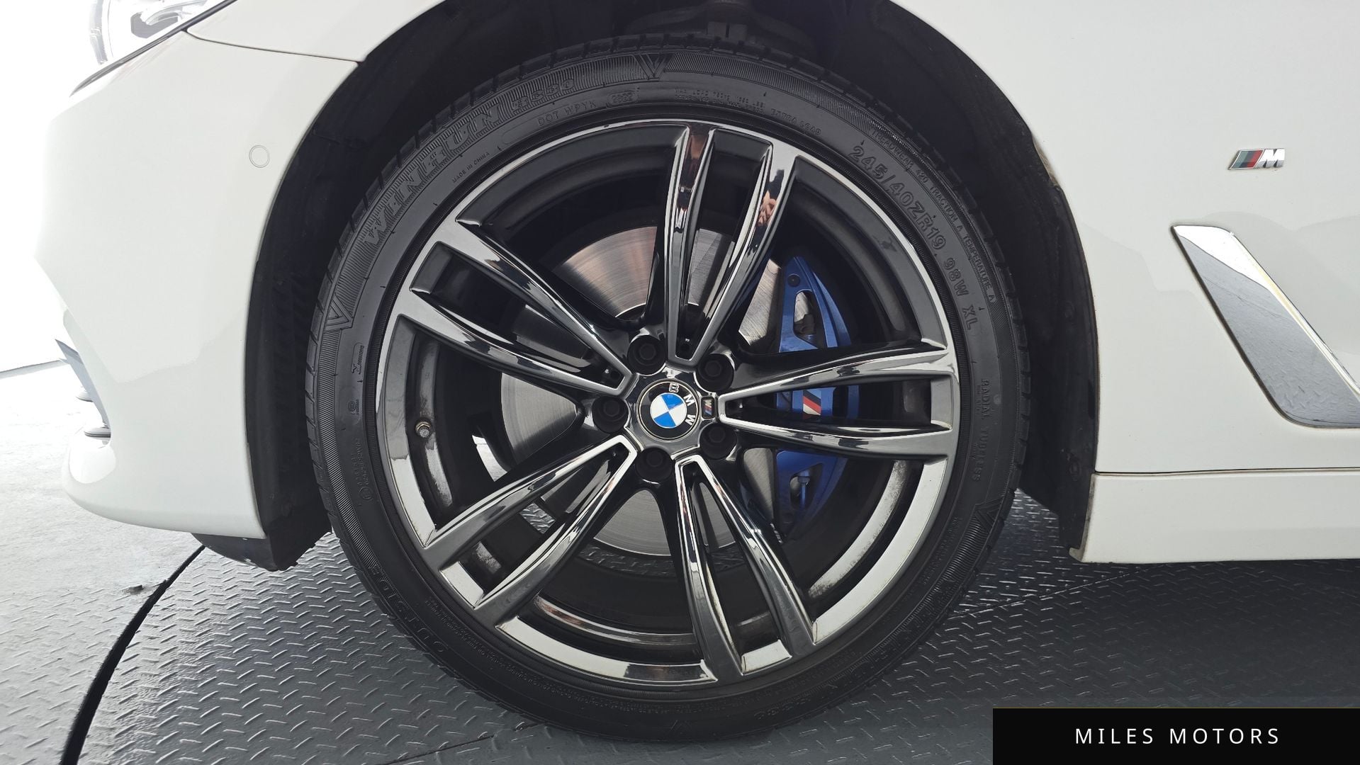 BMW 5시리즈 (G30) 2020 — миниатюра 4