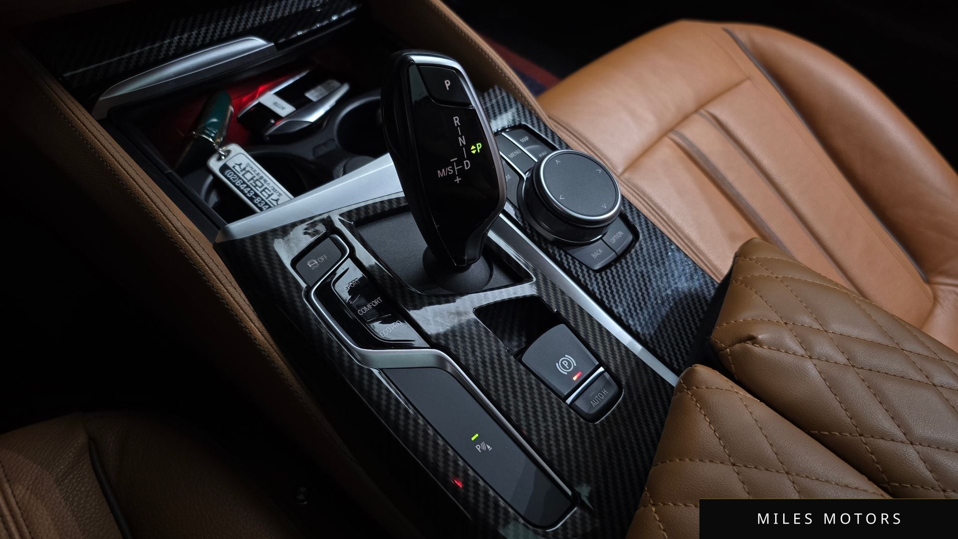 BMW 5시리즈 (G30) 2020 — миниатюра 11