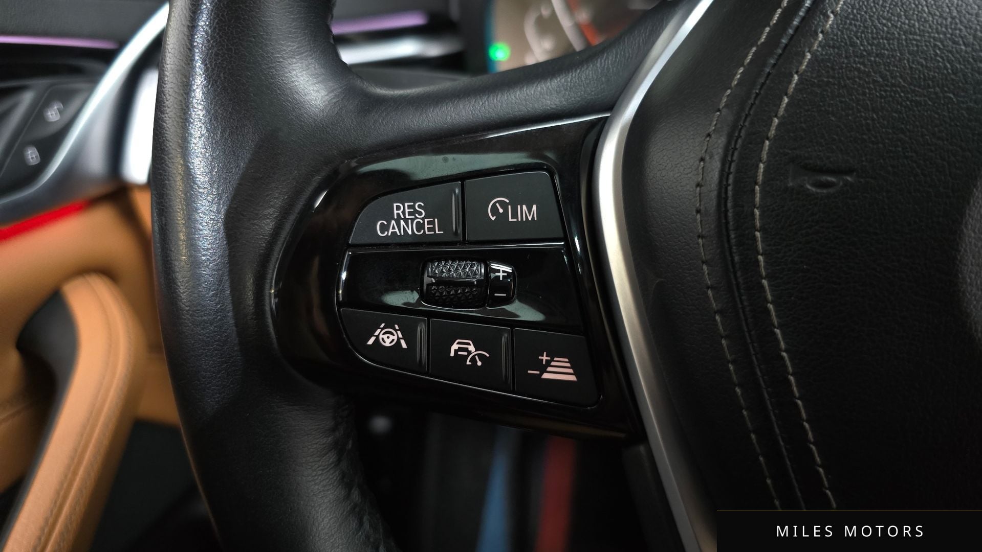 BMW 5시리즈 (G30) 2020 — миниатюра 22