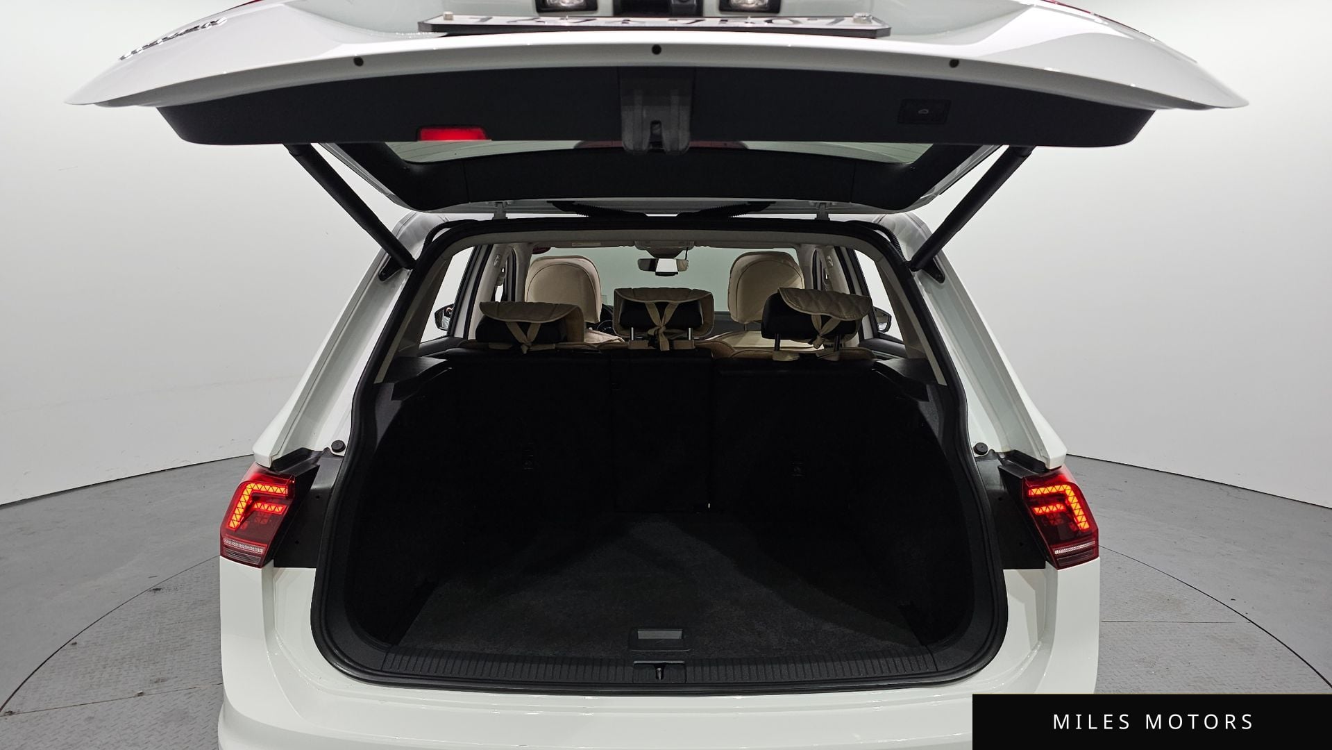 Volkswagen Tiguan 2020 — миниатюра 26
