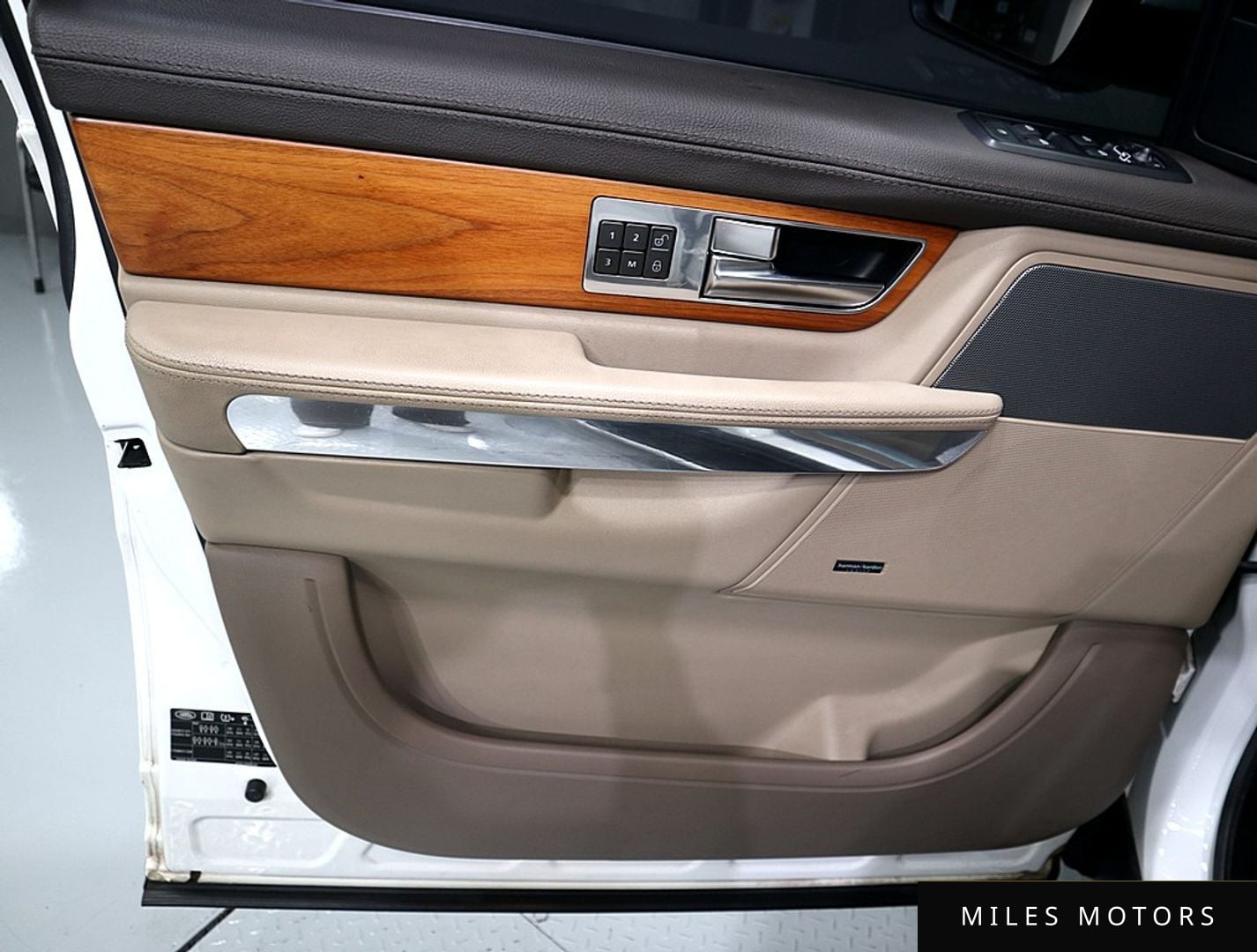 Land Rover Range Rover Sport 2013 — миниатюра 11