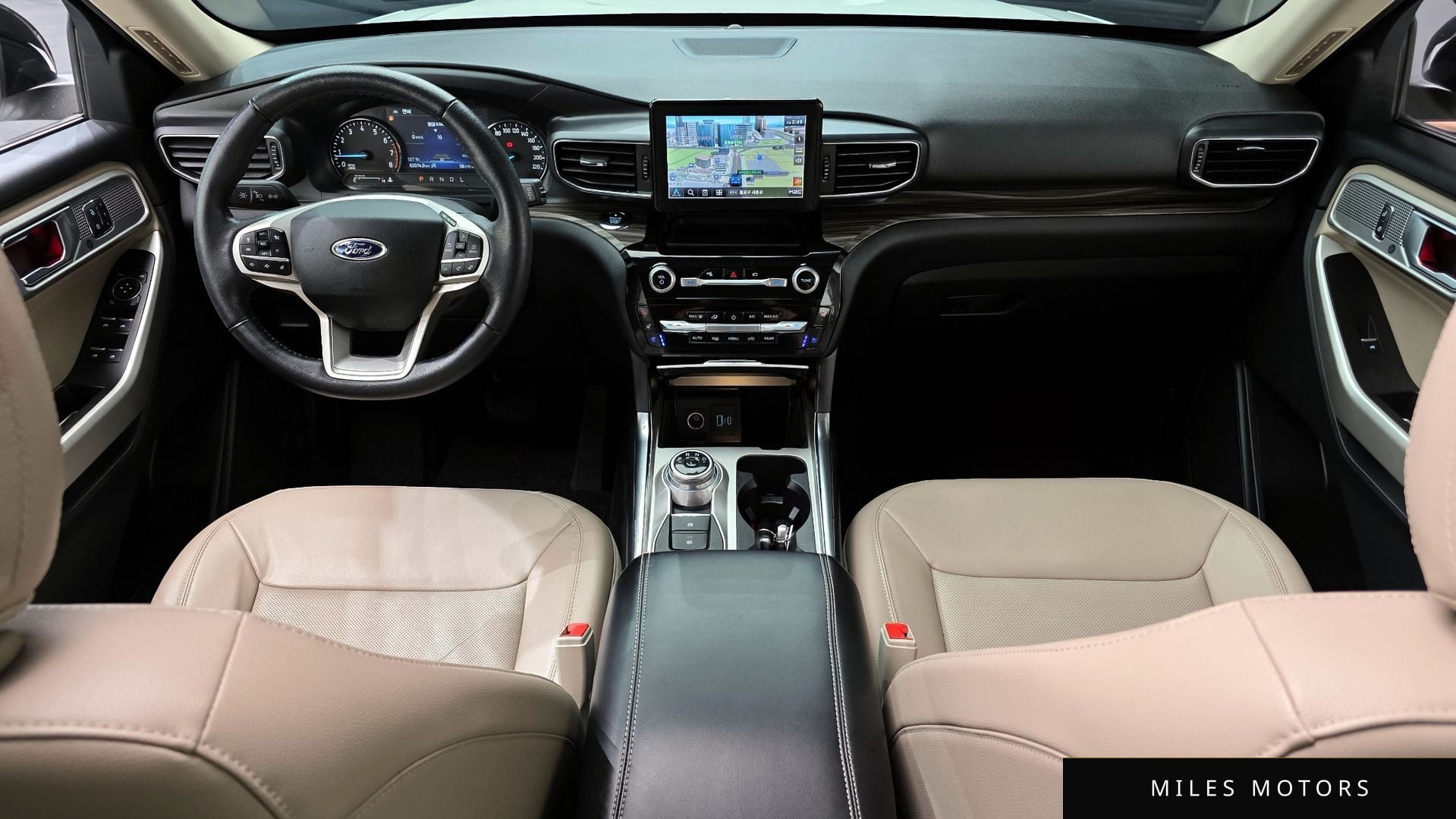 Ford Explorer 2021 — миниатюра 10