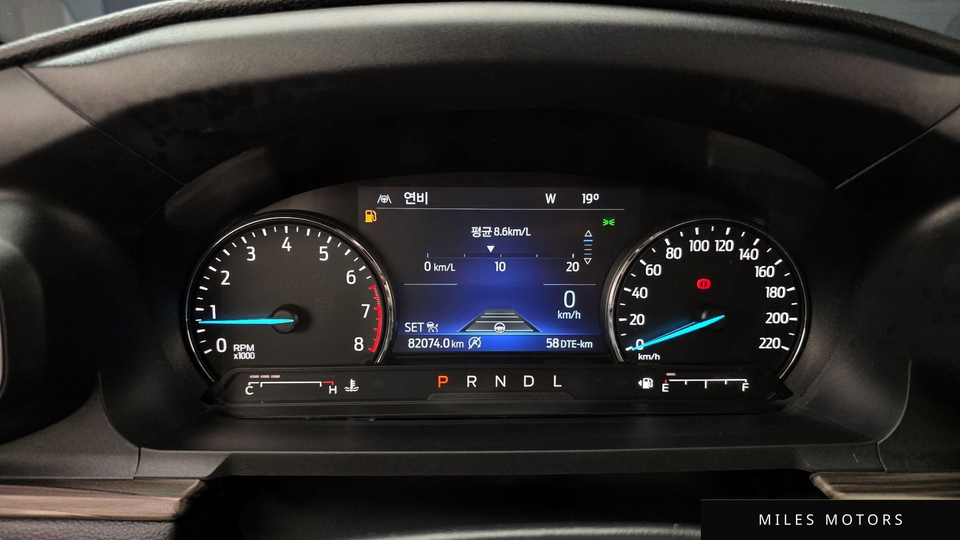 Ford Explorer 2021 — миниатюра 11