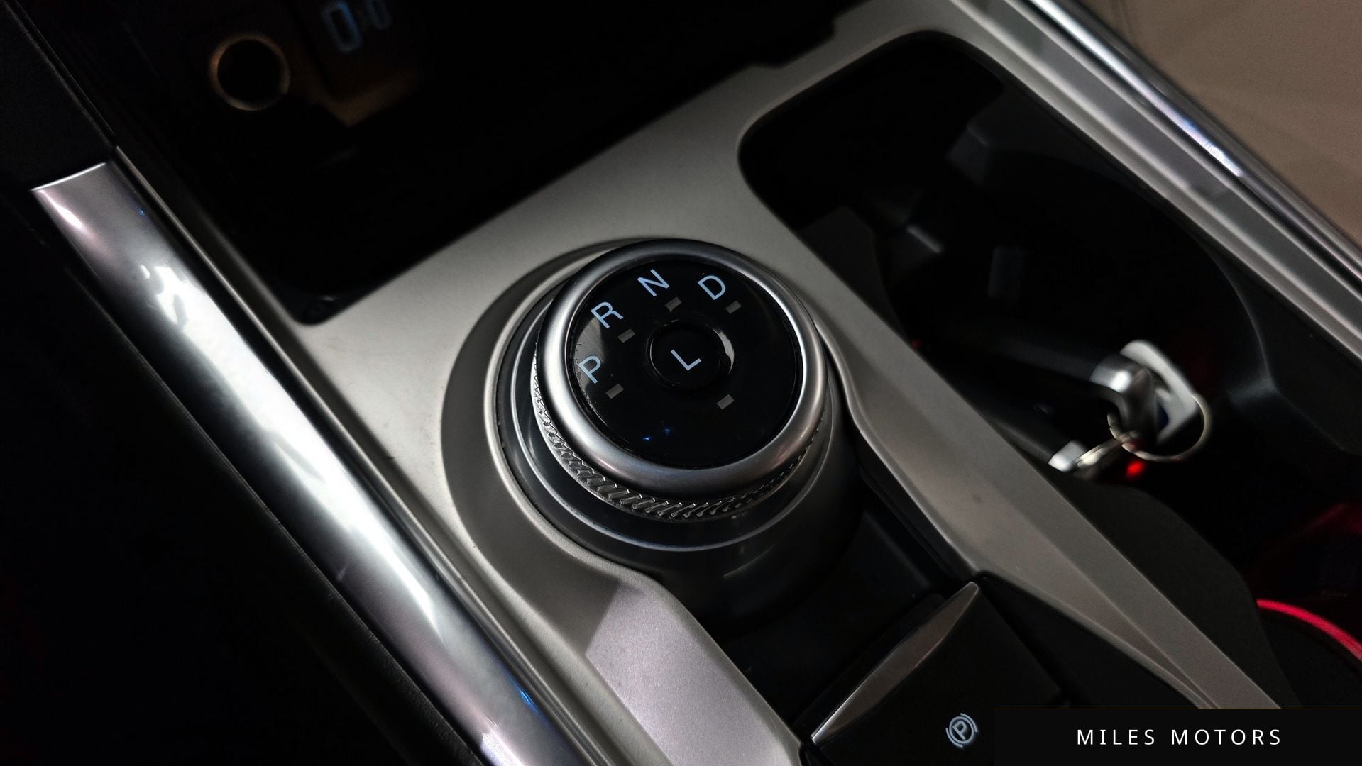 Ford Explorer 2021 — миниатюра 12