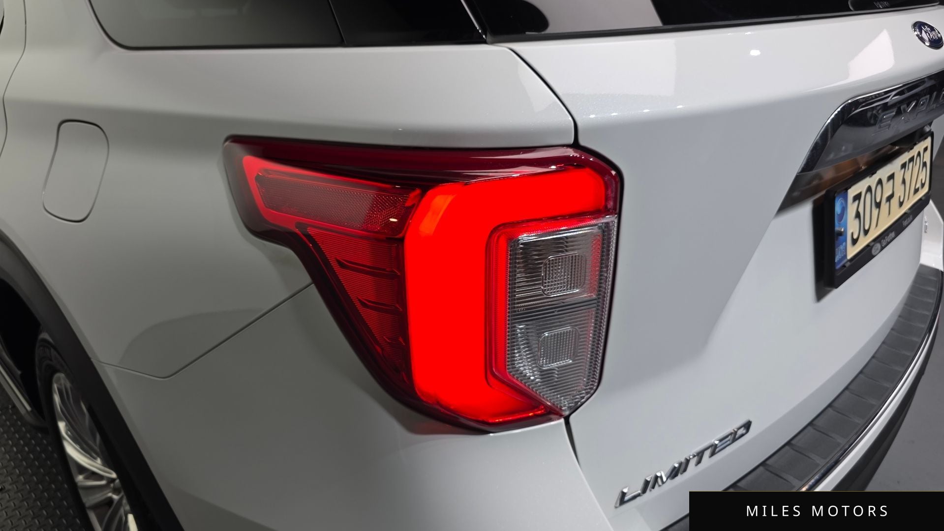 Ford Explorer 2021 — миниатюра 9