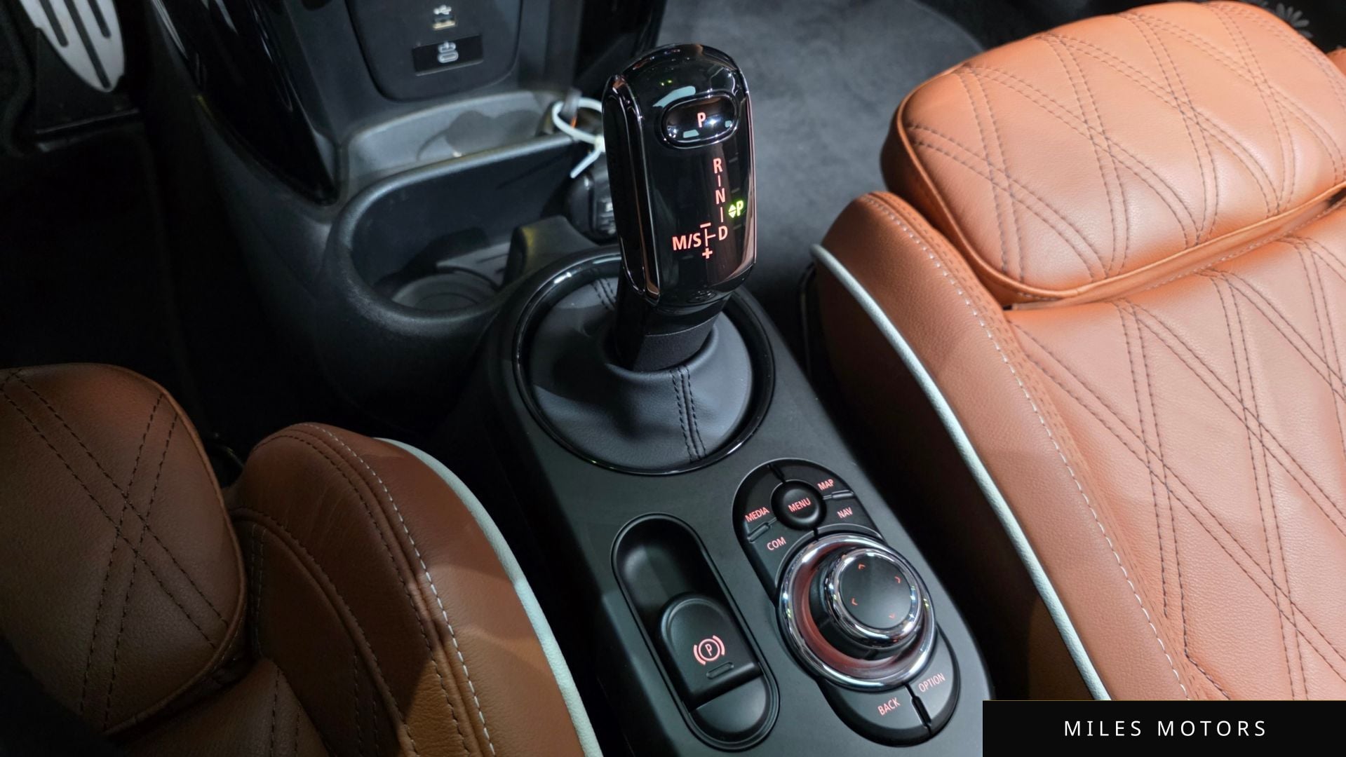 MINI Cooper S 2024 — миниатюра 11