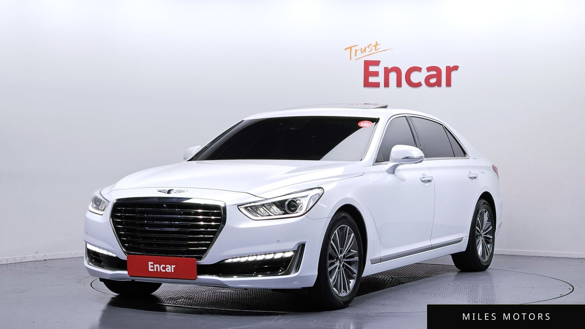 Genesis EQ900 2018