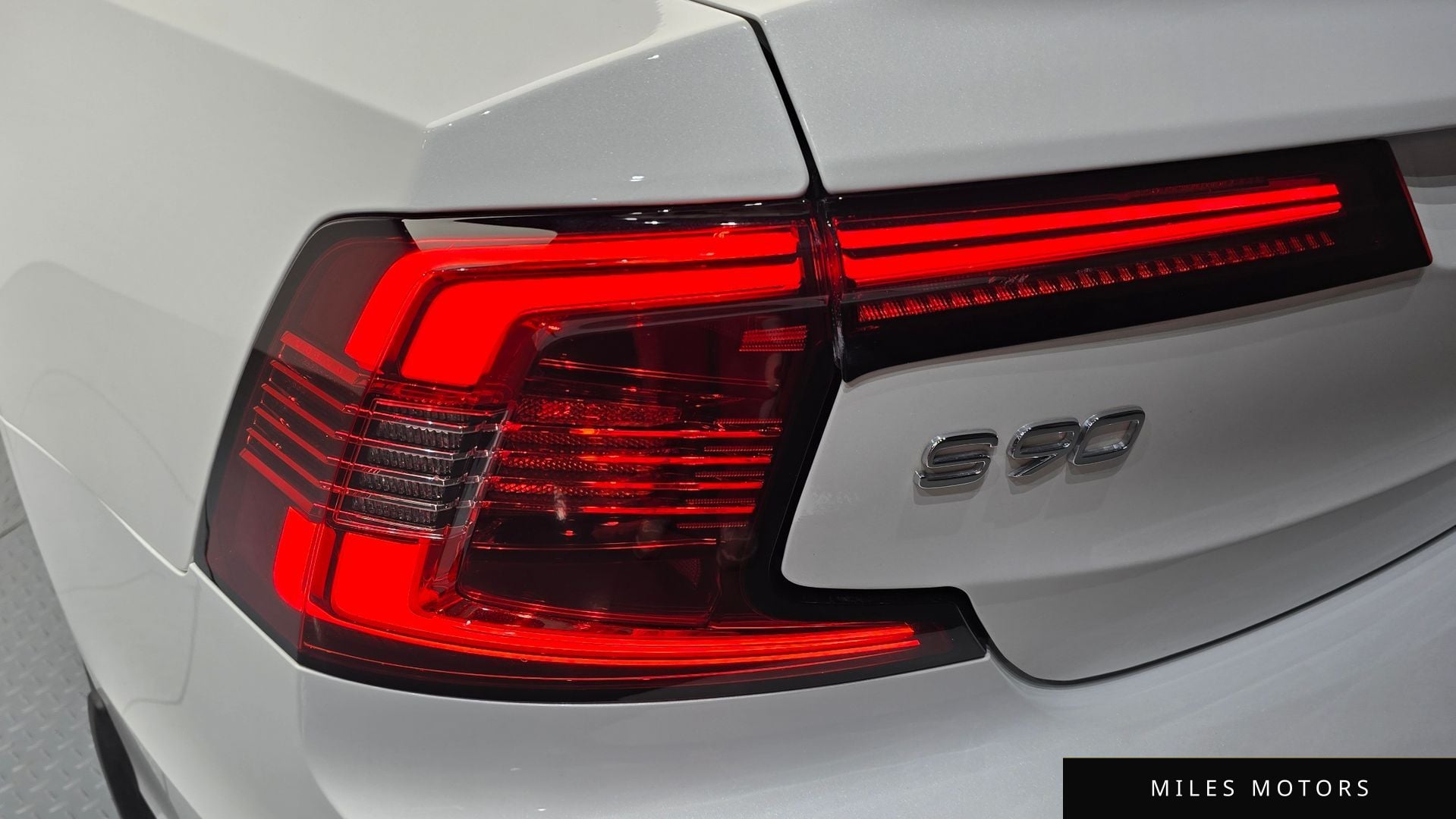 Volvo S90 2023 — миниатюра 9