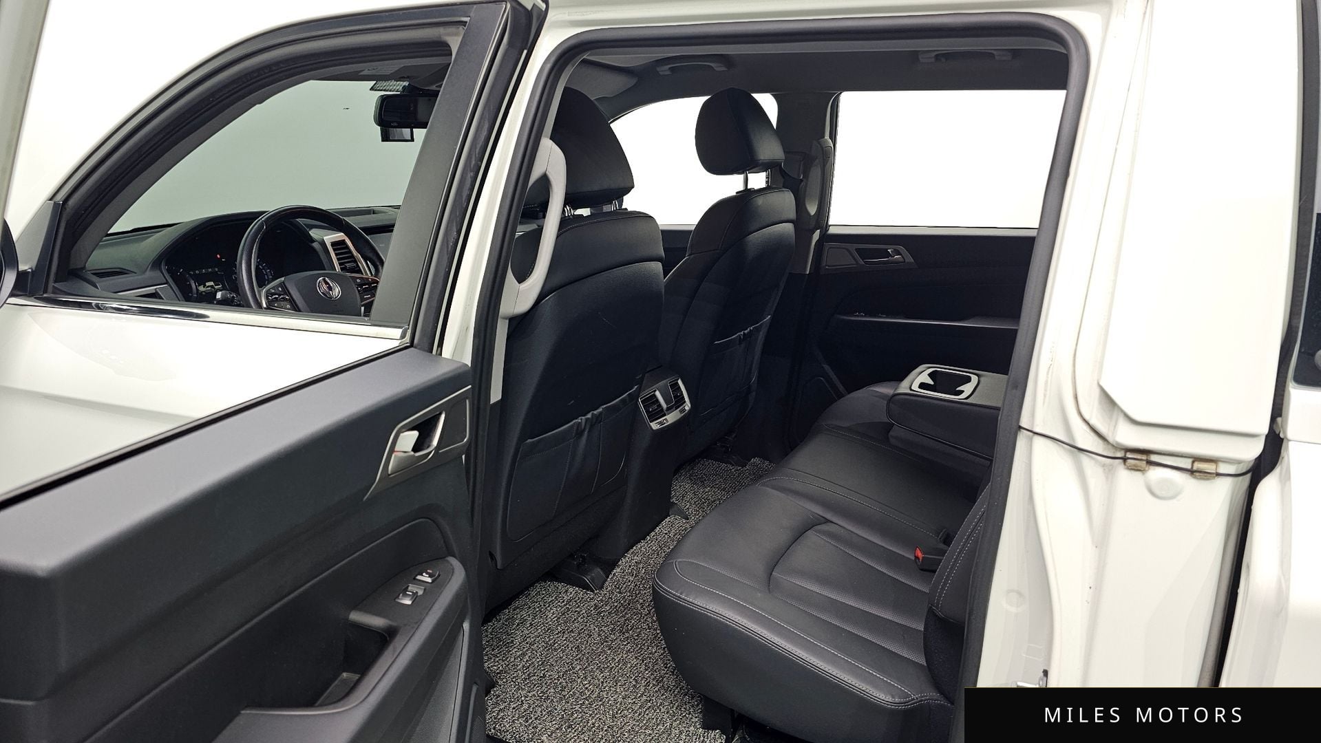 KG Mobility Rexton 2018 — миниатюра 11