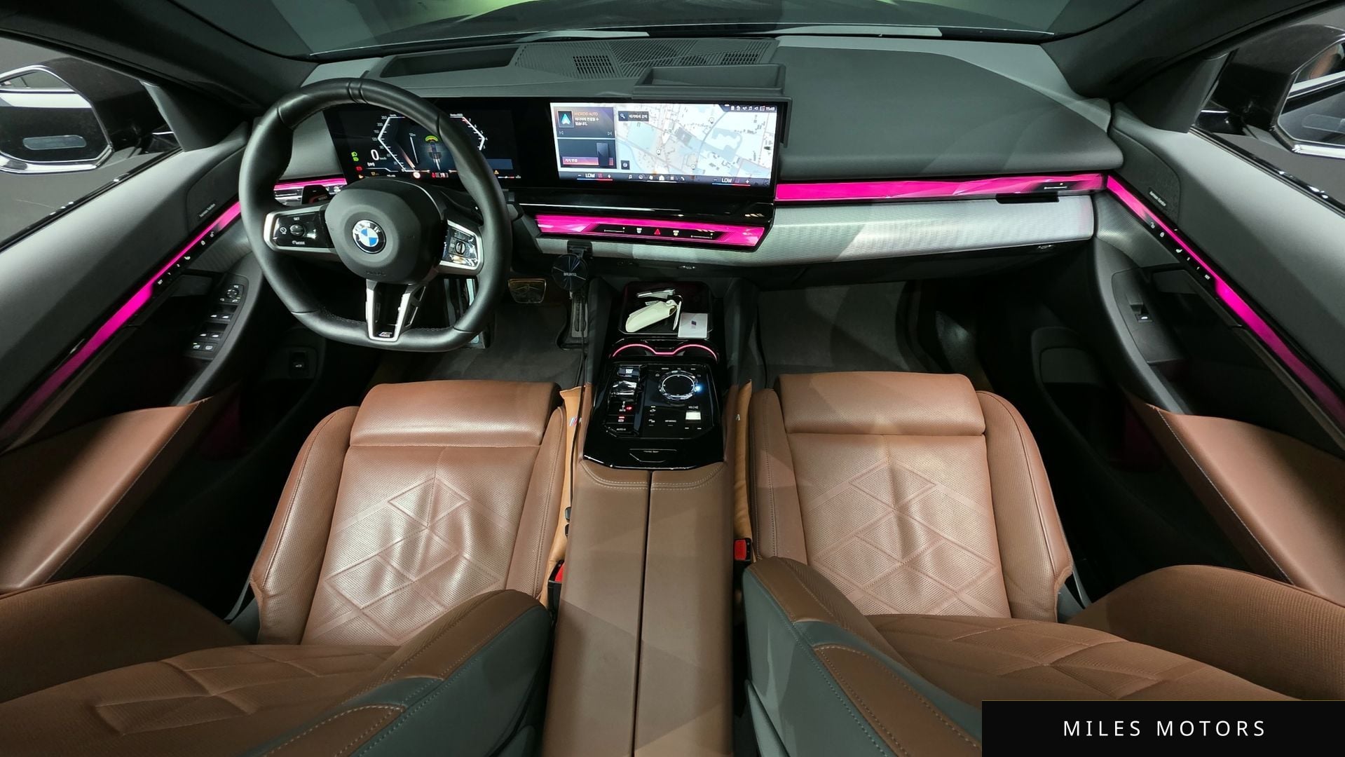 BMW 5 Series (G60) 2024 — миниатюра 10