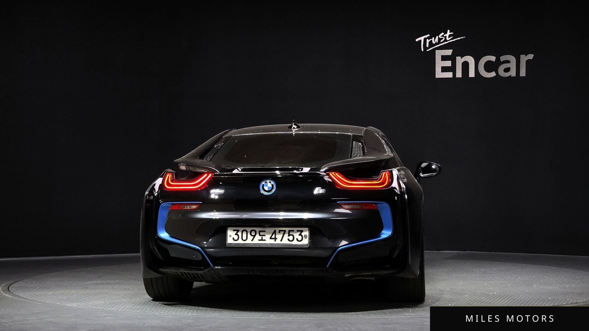 BMW i8 2015 — миниатюра 4