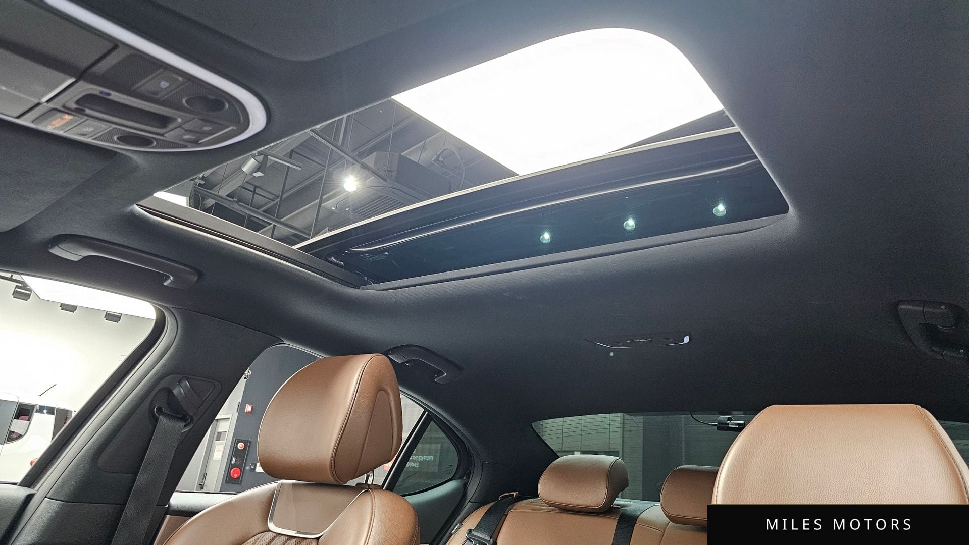 Genesis G70 2019 — миниатюра 25