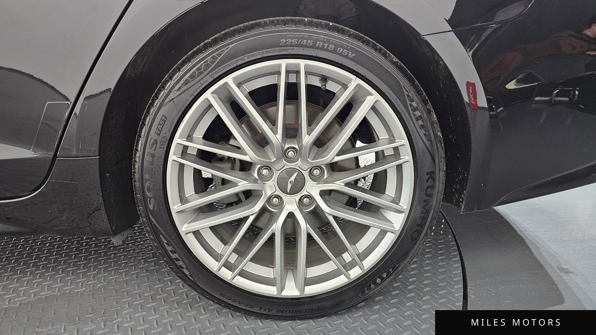 Genesis G70 2019 — миниатюра 7