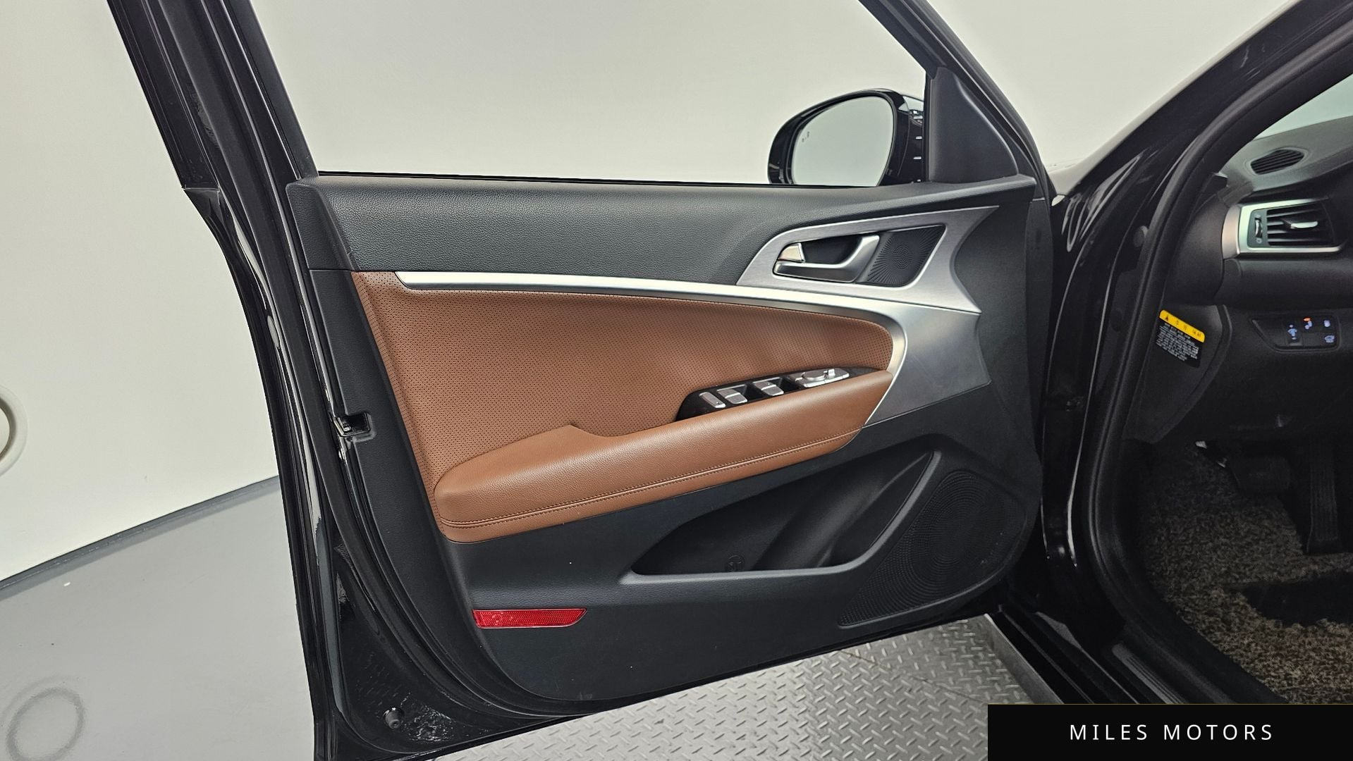 Genesis G70 2019 — миниатюра 14