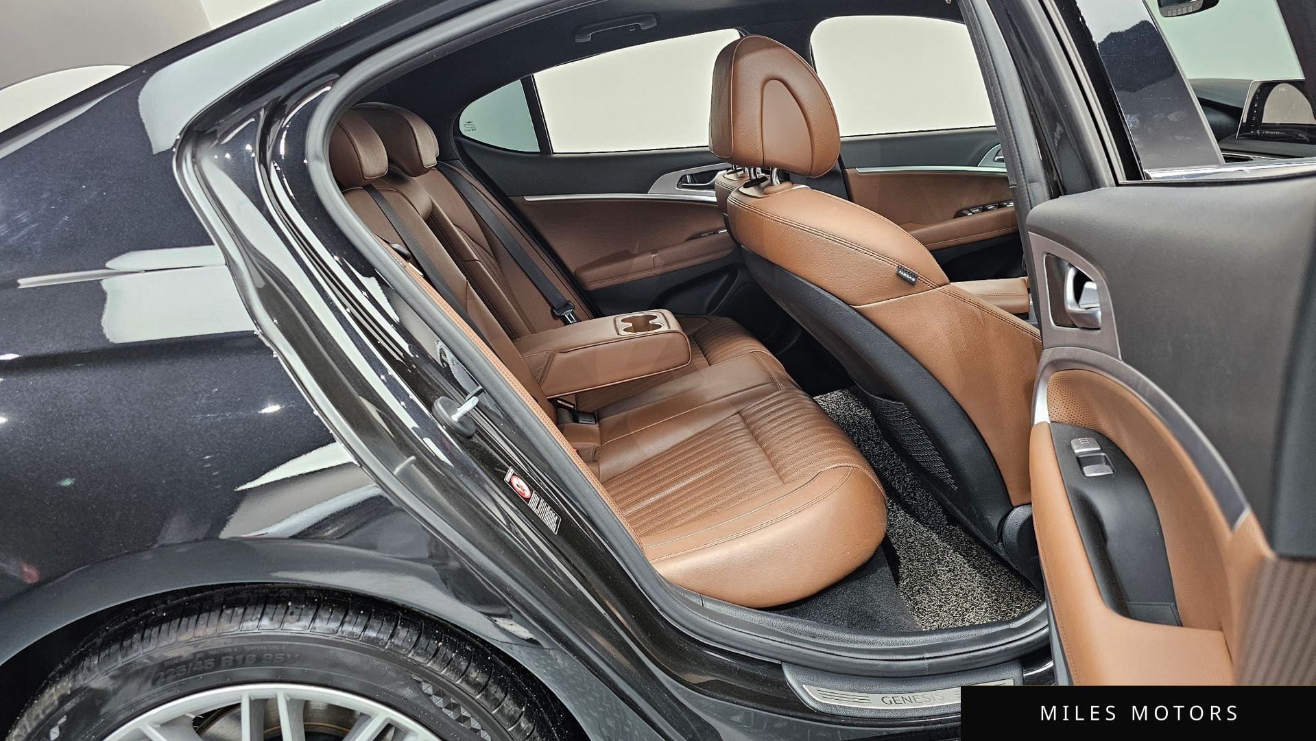 Genesis G70 2019 — миниатюра 16