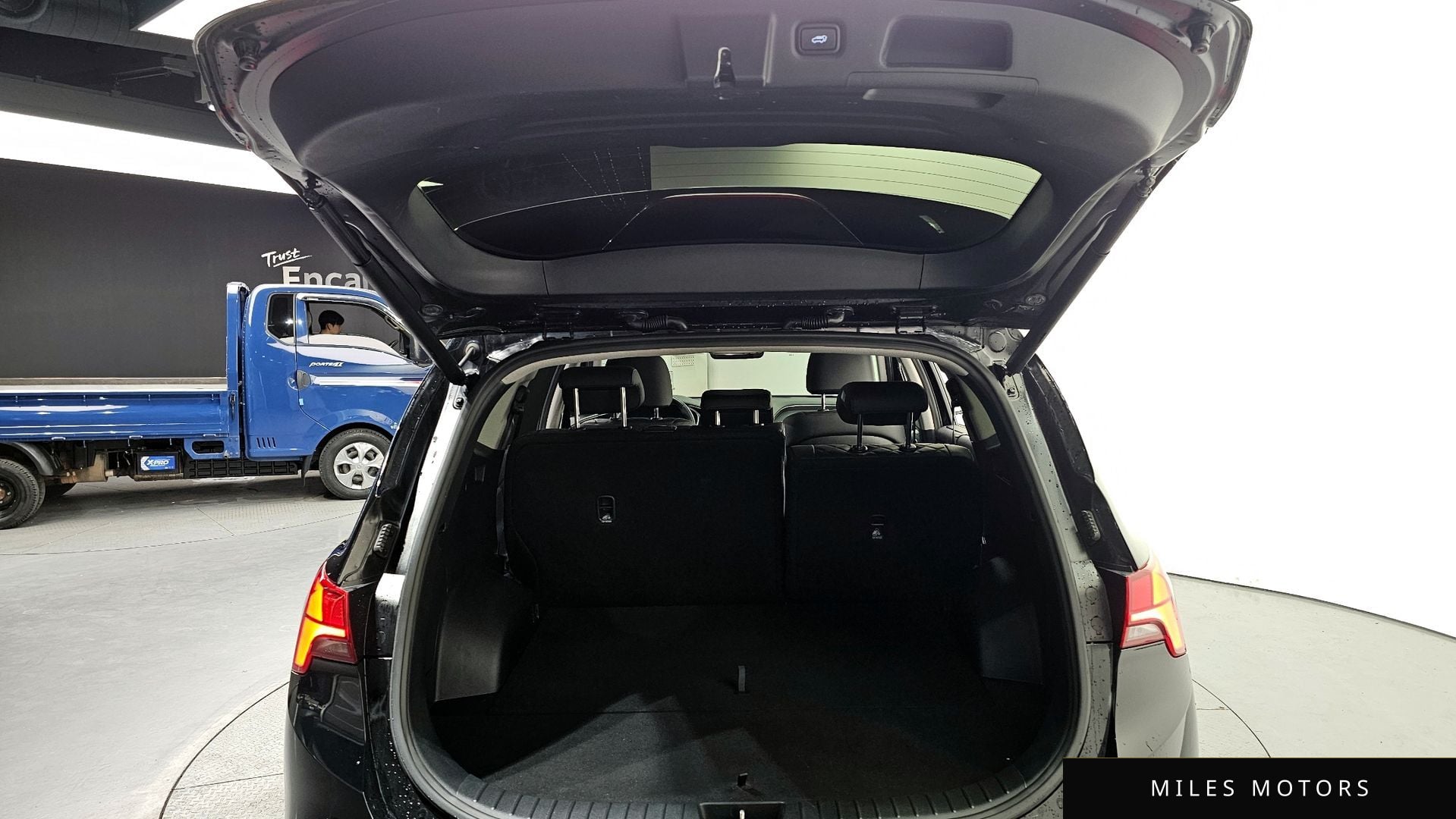 Hyundai Santafe 2023 — миниатюра 20