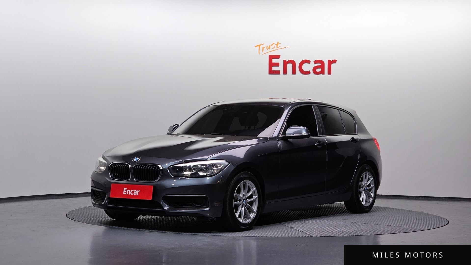 BMW 1 Series (F20) 2017 — фото 1 из 12