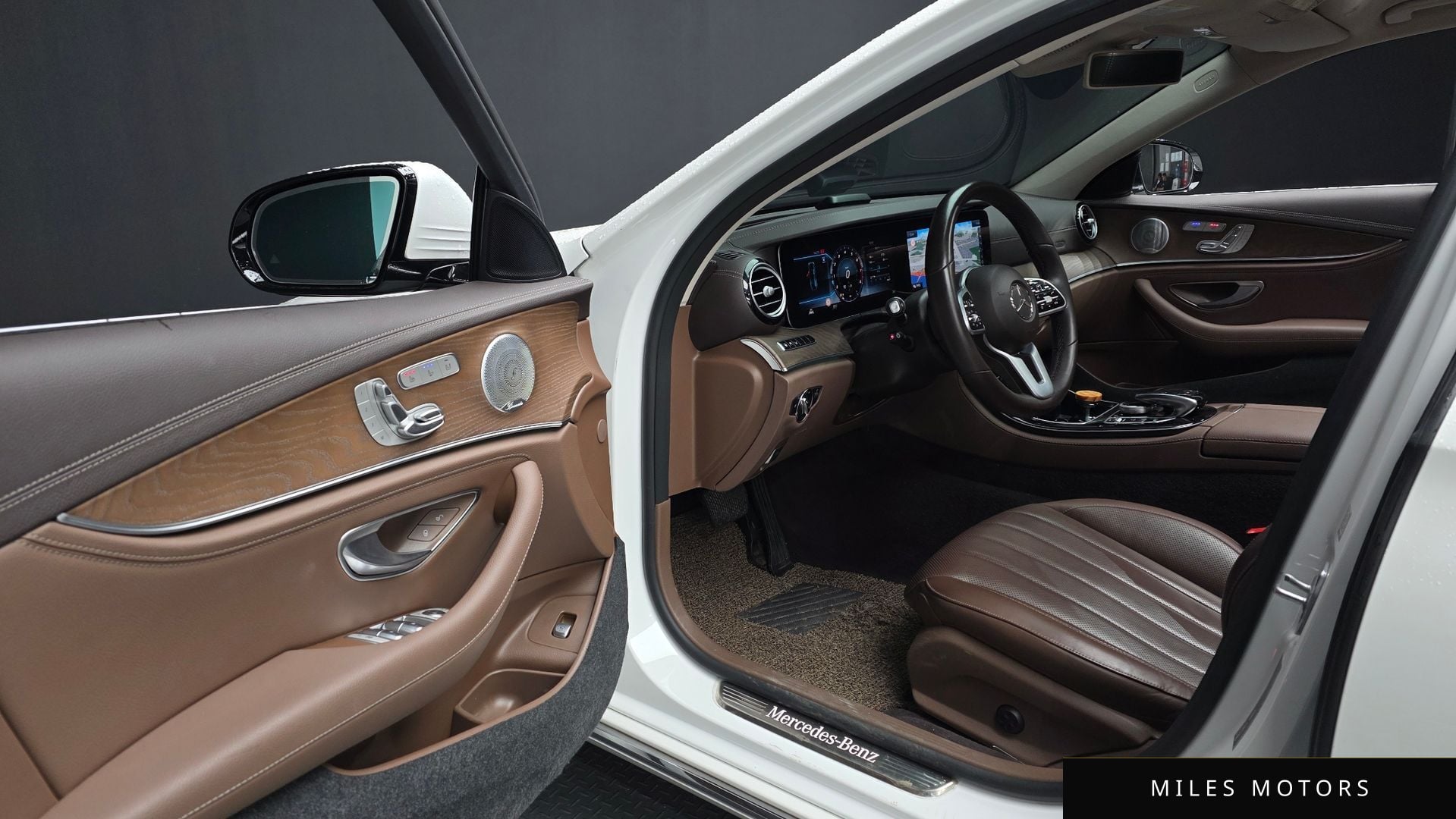 Mercedes-Benz E-클래스 W213 2020 — миниатюра 13