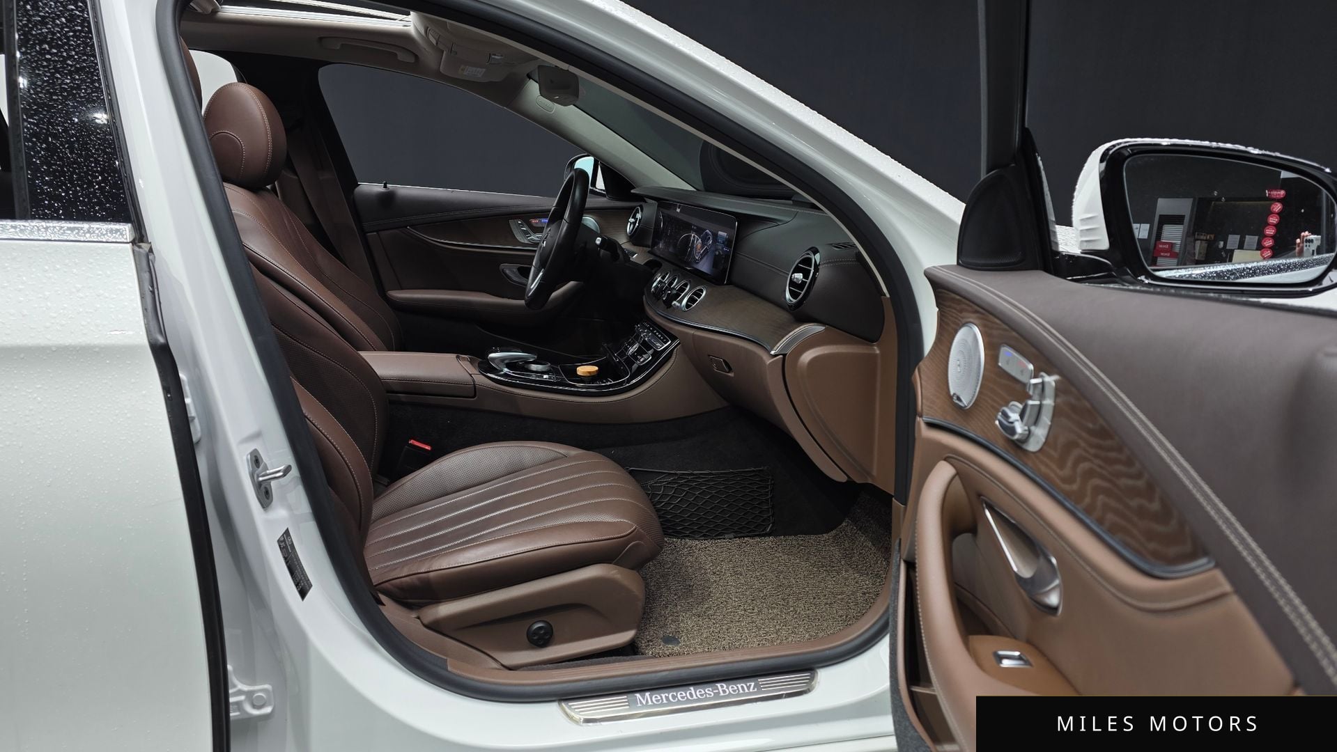Mercedes-Benz E-클래스 W213 2020 — миниатюра 17