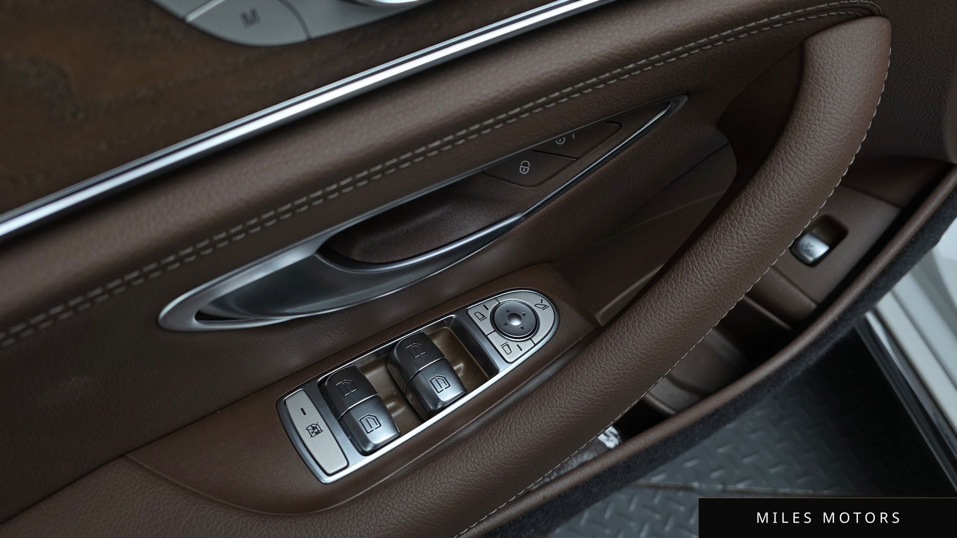 Mercedes-Benz E-클래스 W213 2020 — миниатюра 29