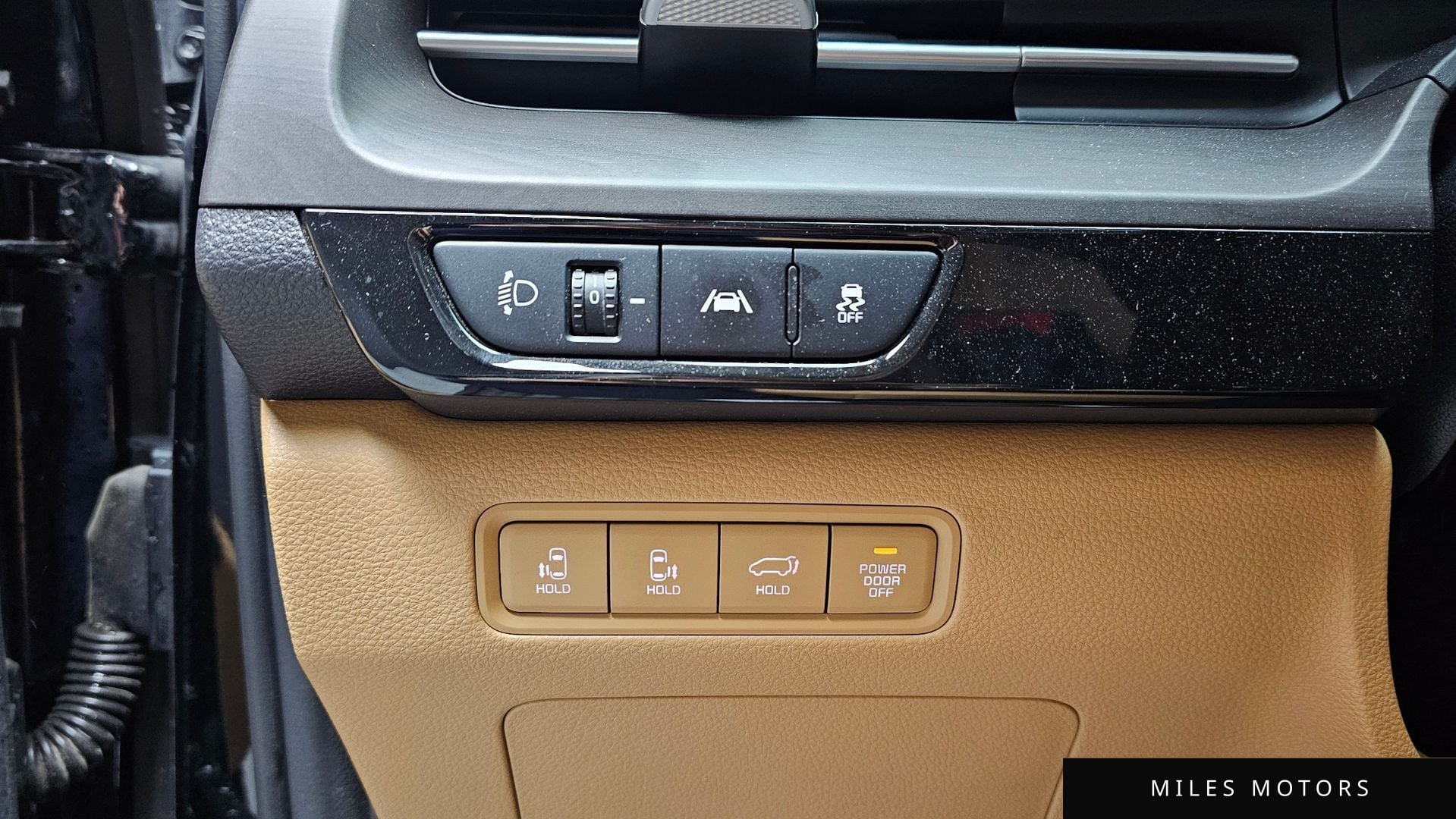 Kia Carnival 2021 — миниатюра 16