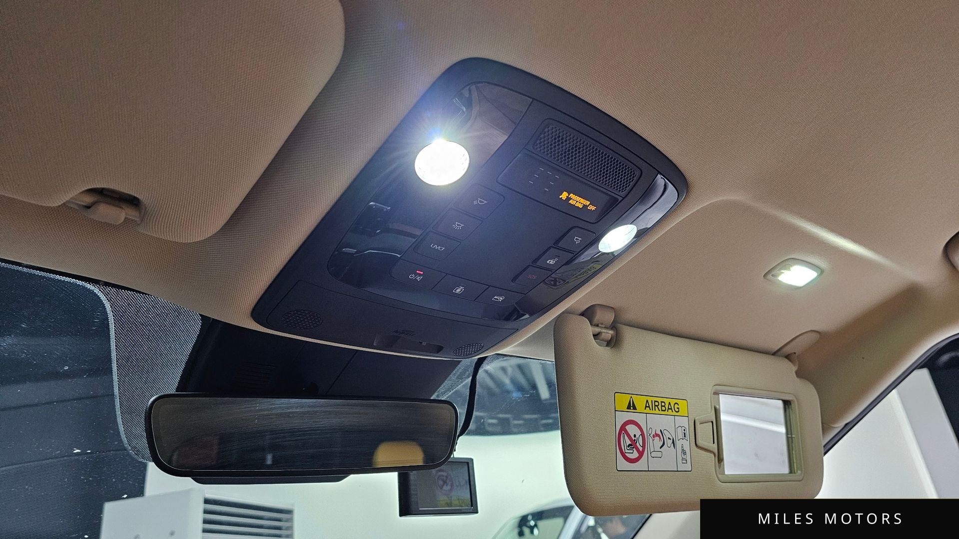 Kia Carnival 2021 — миниатюра 18