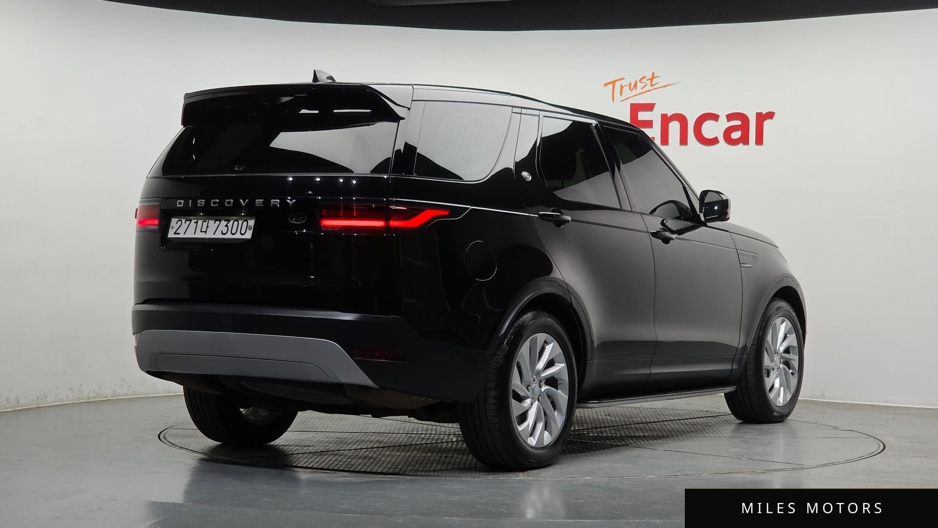 Land Rover Discovery 2022 — миниатюра 2