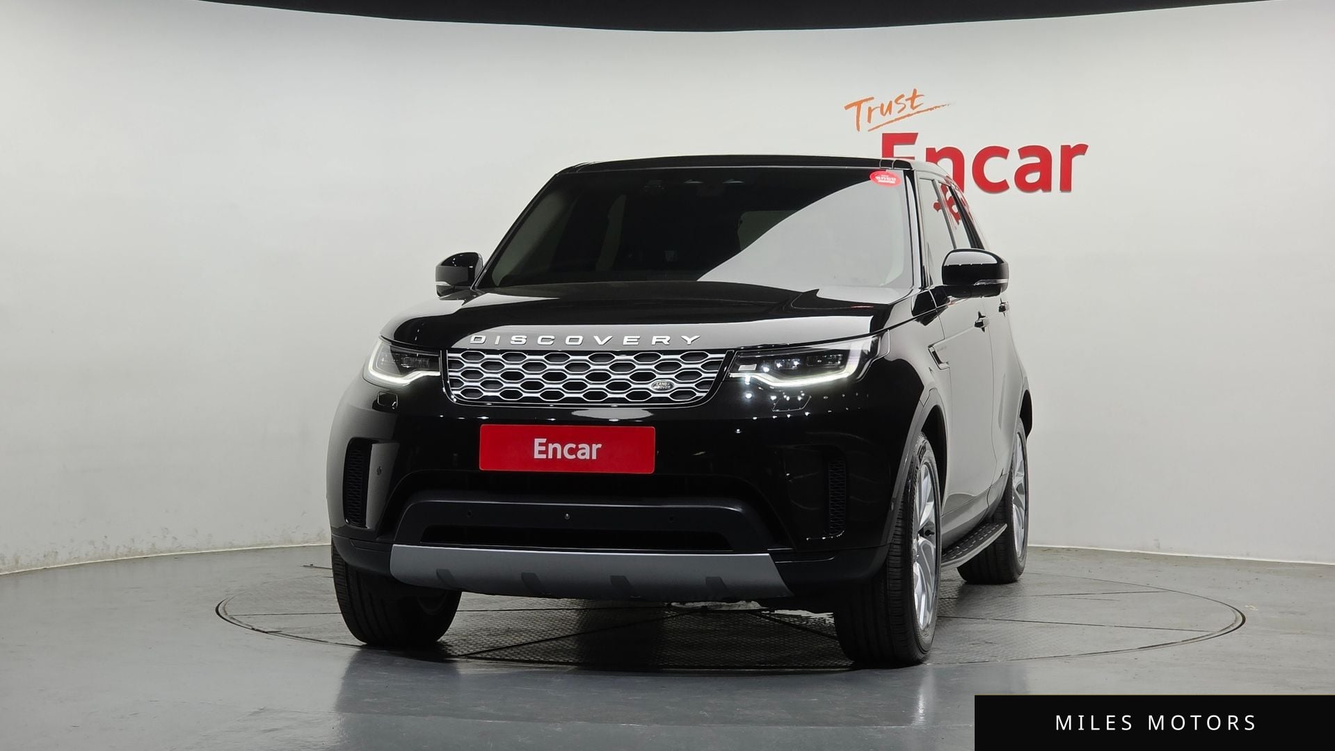 Land Rover Discovery 2022 — миниатюра 3