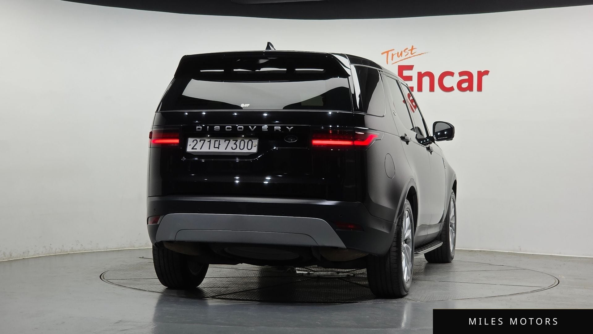 Land Rover Discovery 2022 — миниатюра 4