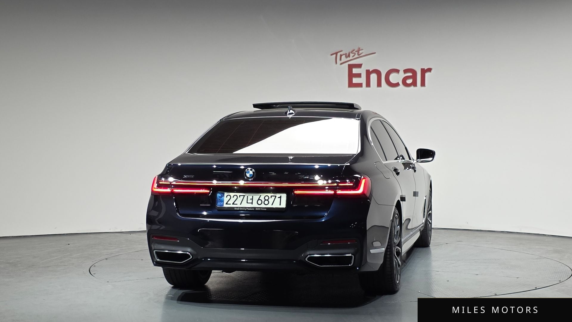 BMW 7 Series (G11) 2022 — миниатюра 3