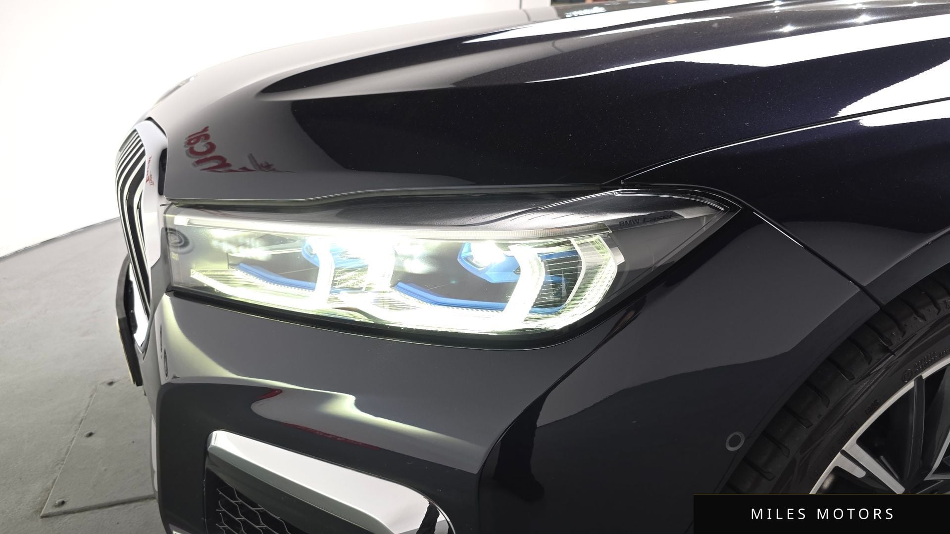 BMW 7 Series (G11) 2022 — миниатюра 7