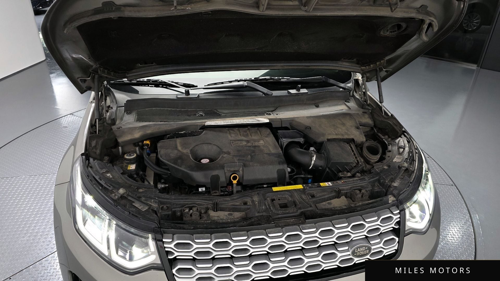 Land Rover Discovery Sport 2020 — миниатюра 6