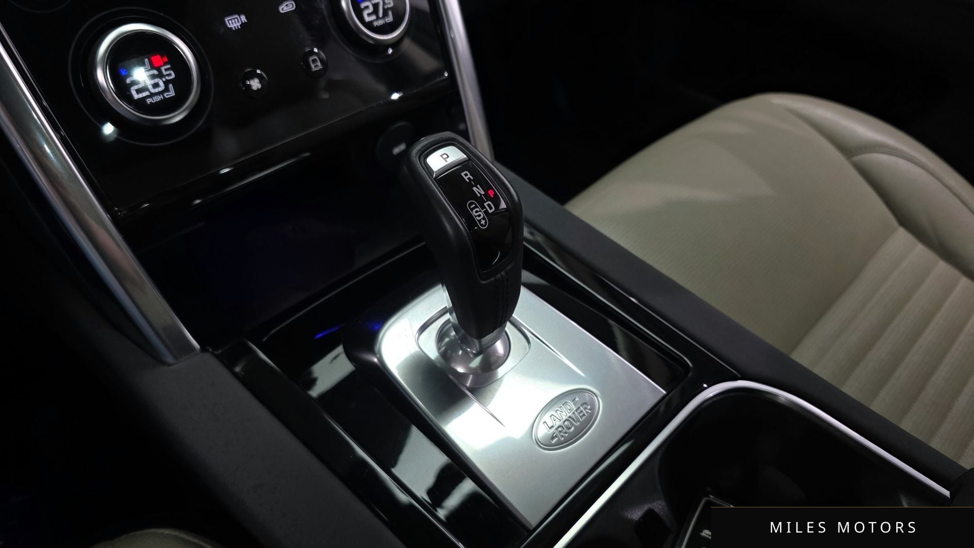 Land Rover Discovery Sport 2020 — миниатюра 9