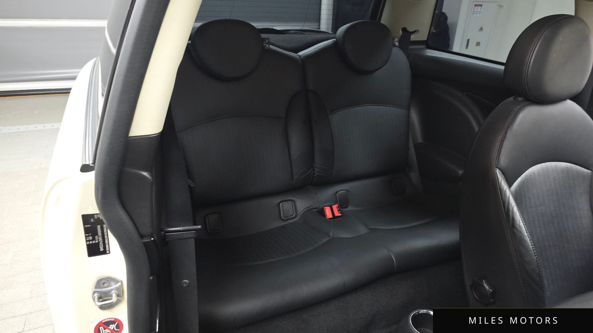 MINI Cooper D 2013 — миниатюра 11