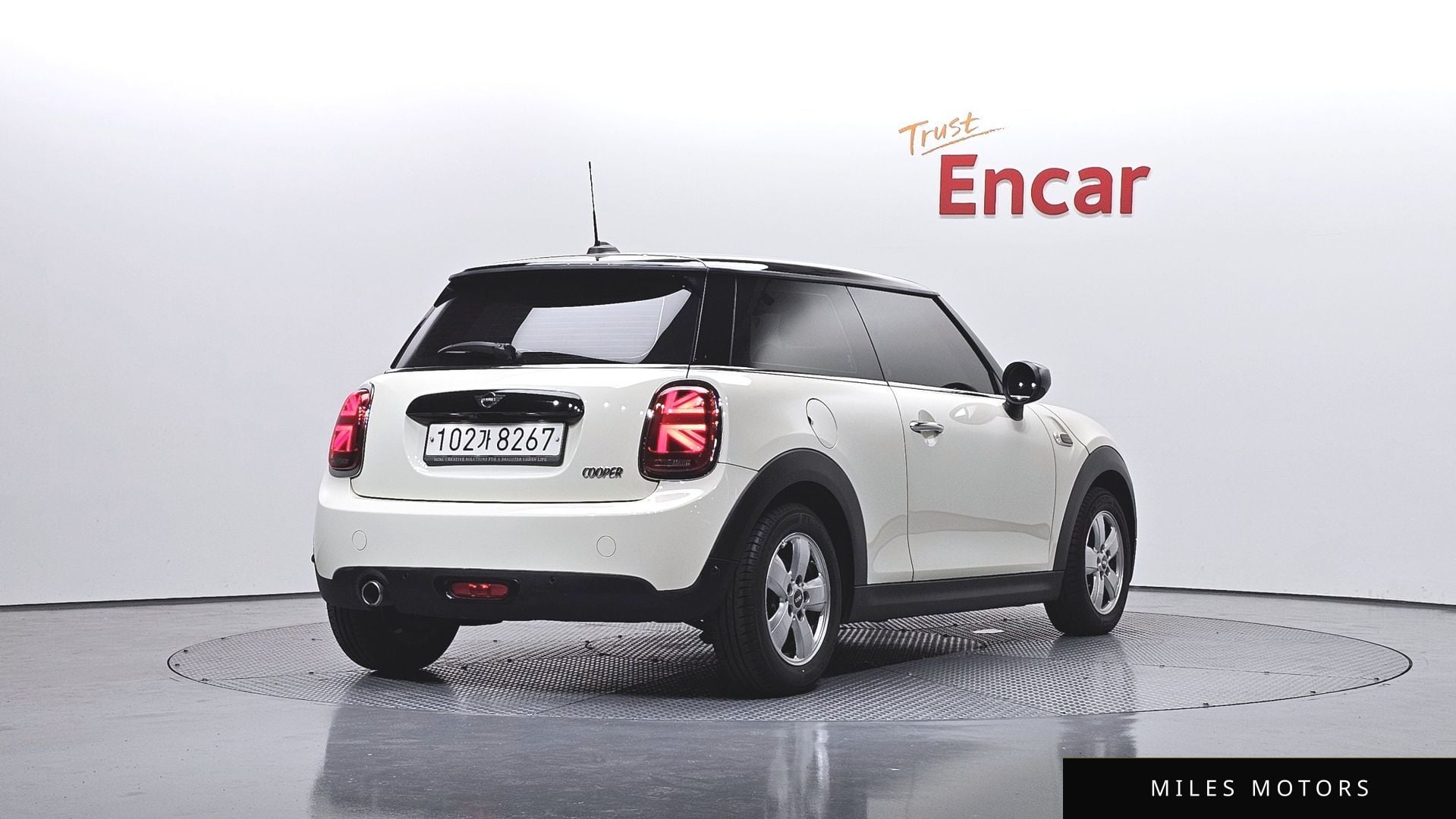 MINI 쿠퍼 2020 — миниатюра 2