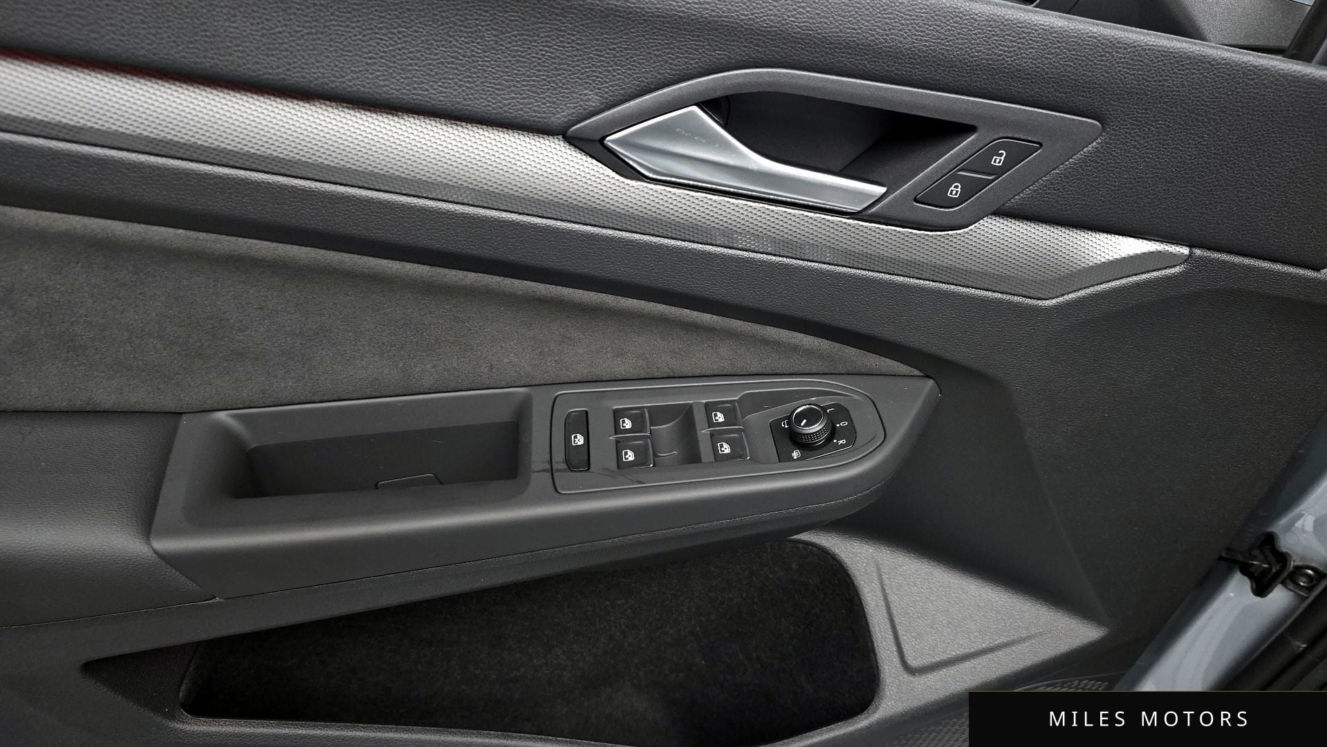 Volkswagen 골프 2026 — миниатюра 13