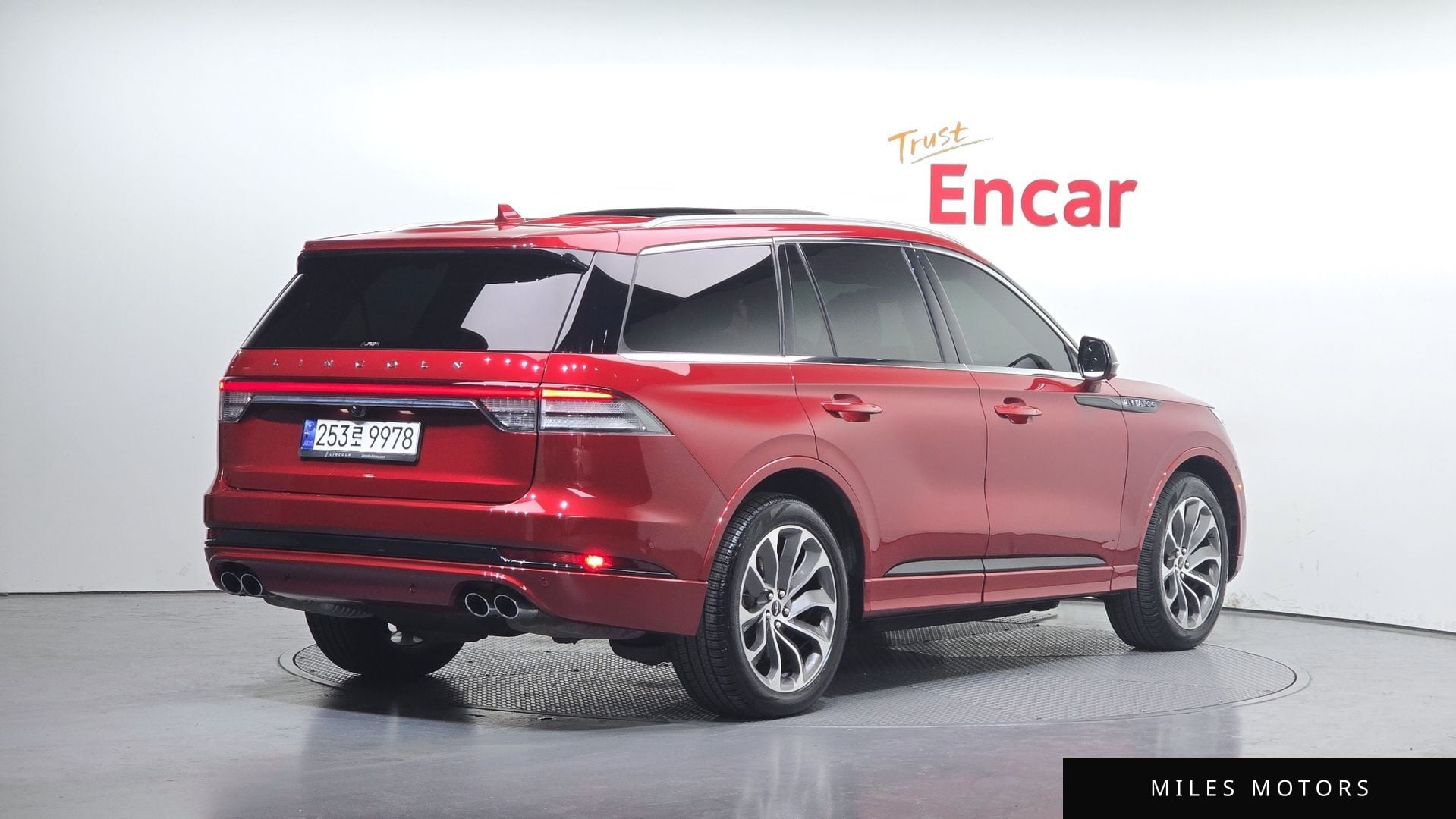 Lincoln Aviator 2020 — миниатюра 2