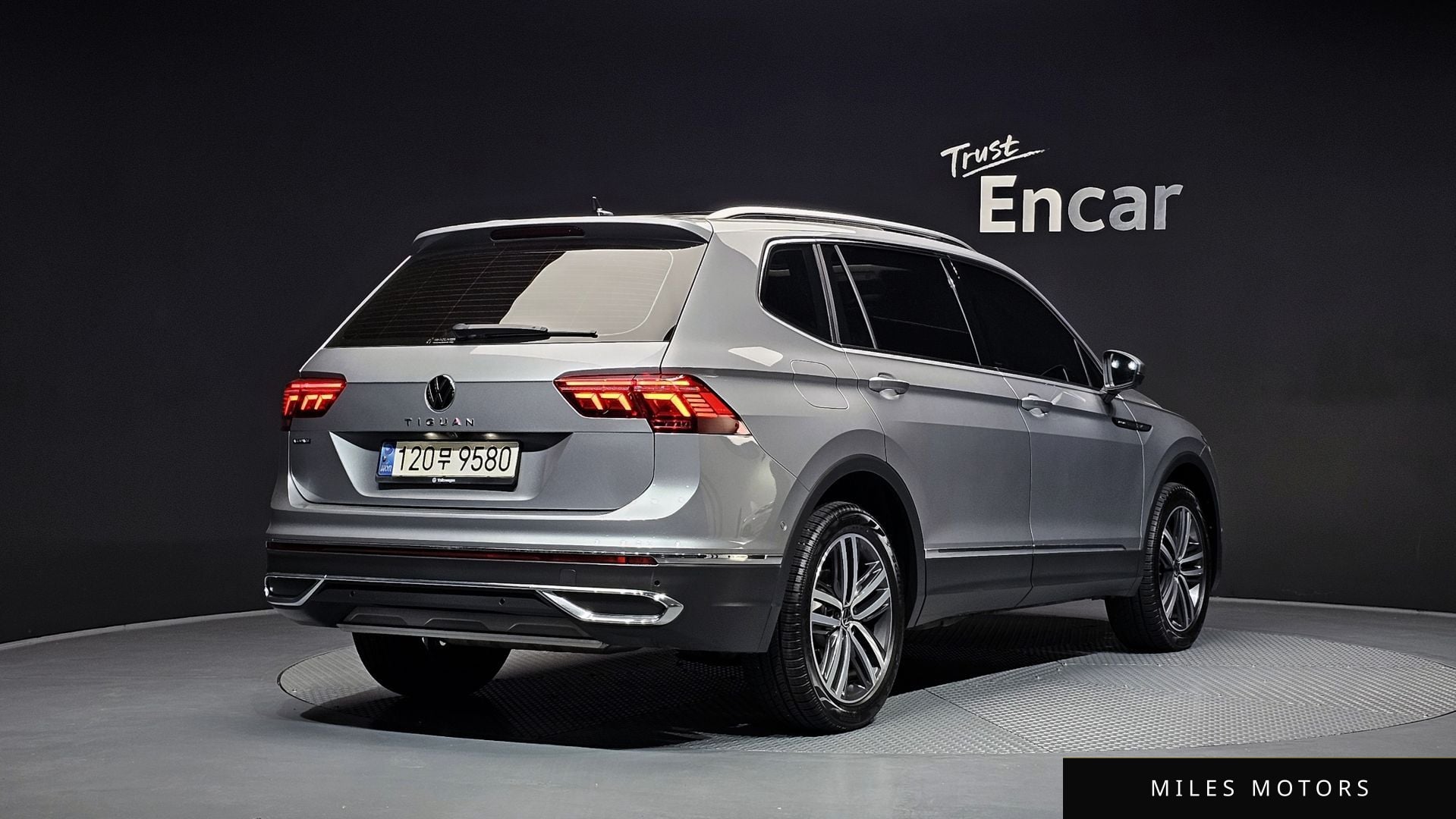 Volkswagen Tiguan 2023 — миниатюра 2