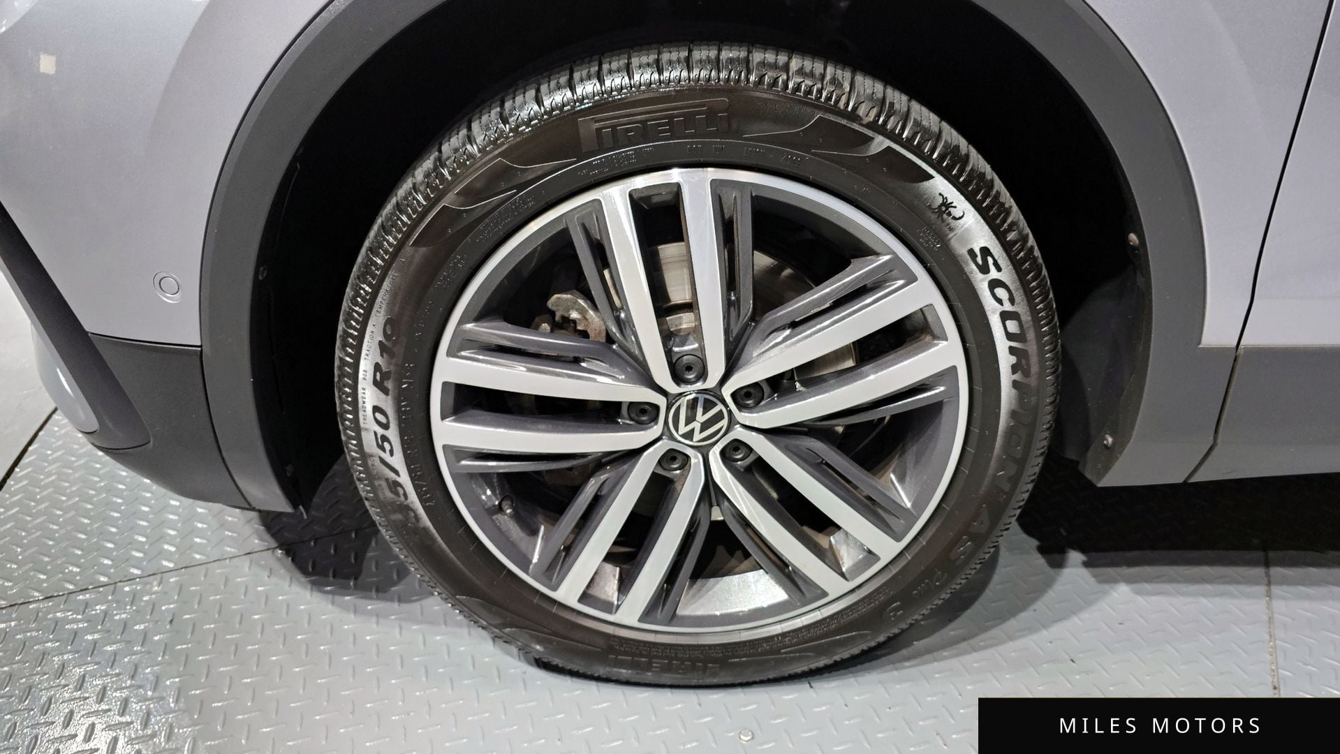 Volkswagen Tiguan 2023 — миниатюра 5